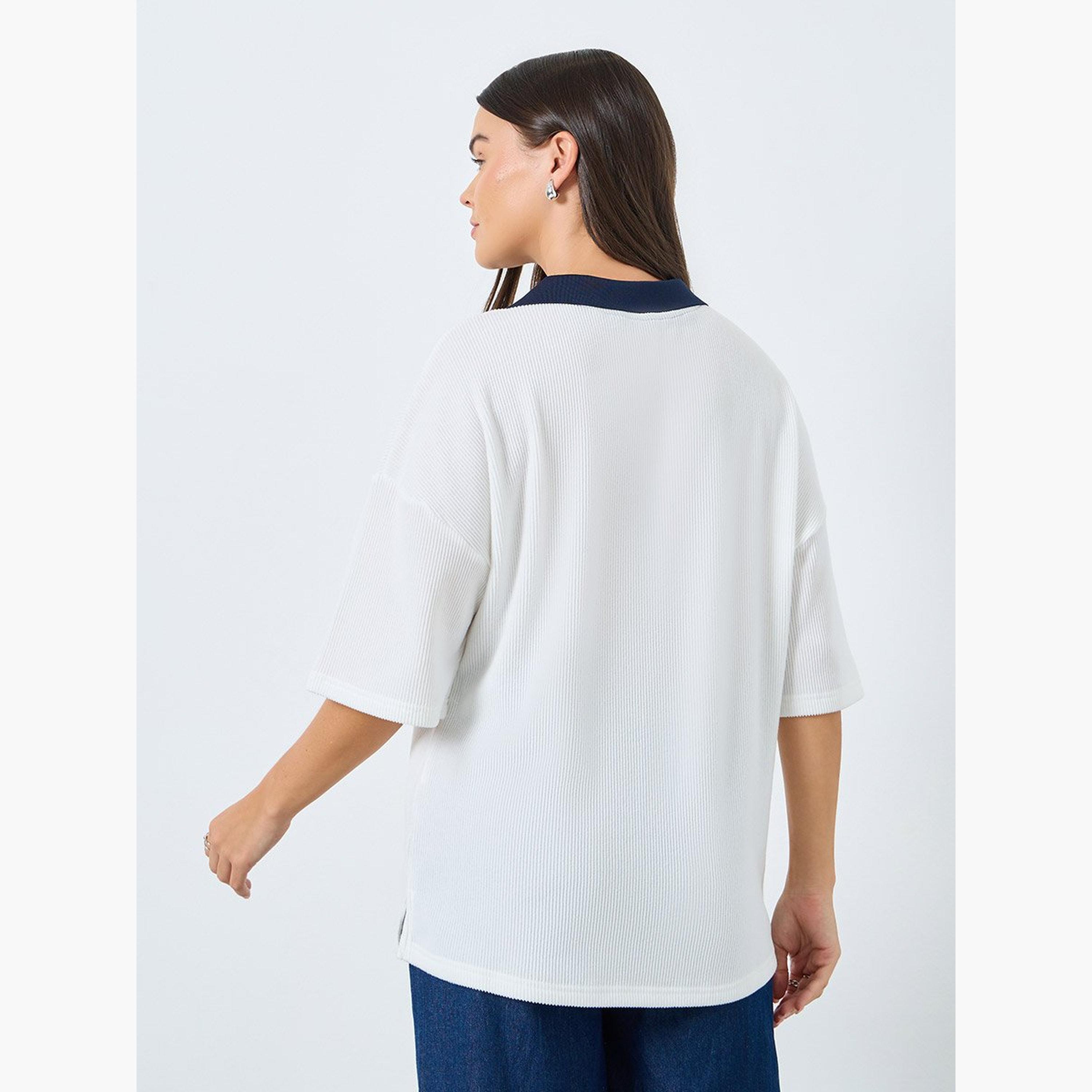 ستايلي - تي شيرت بولو محبوك لون أبيض-women-clothing-tshirts-image-4