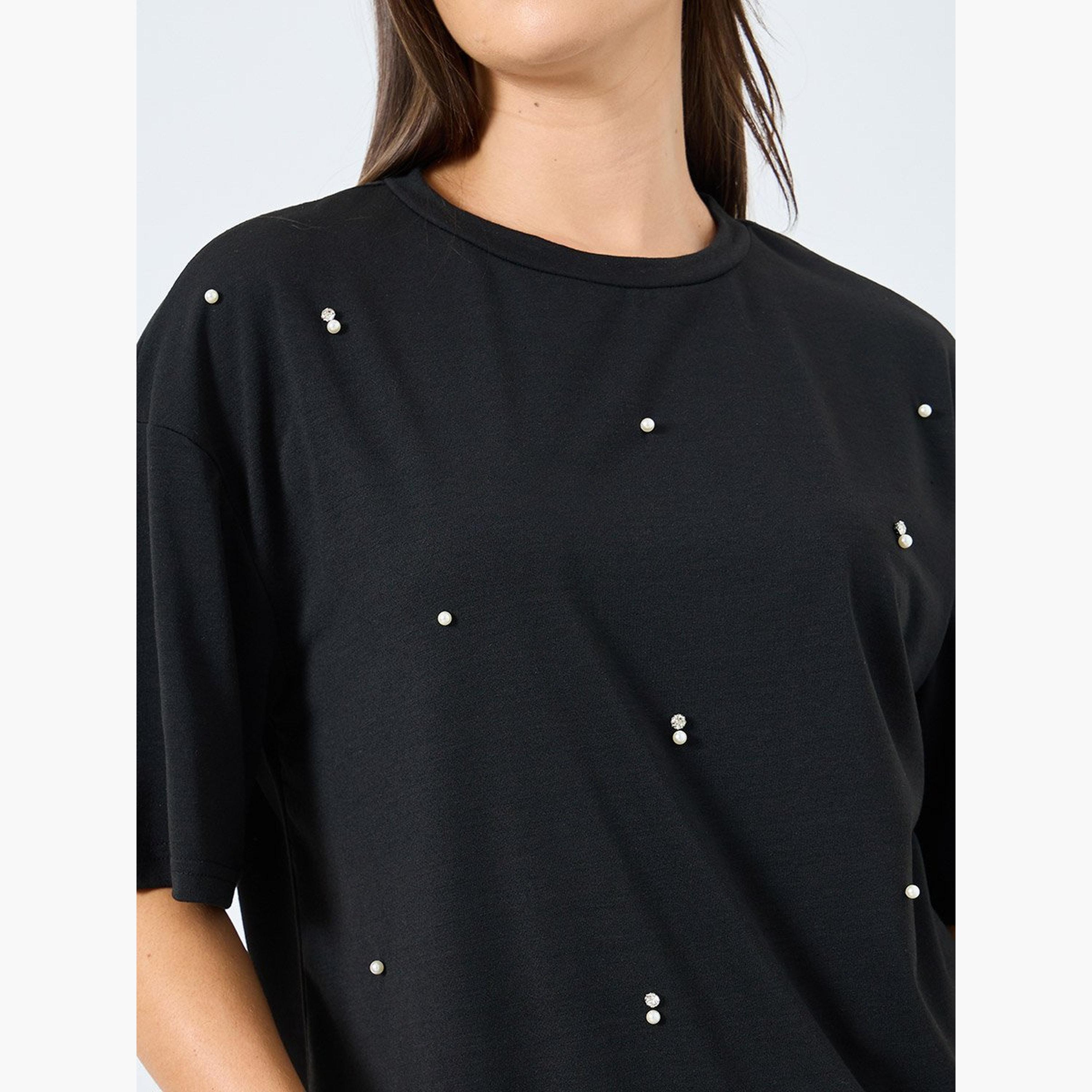 ستايلي - تي شيرت أسود مزخرف برقبة دائرية-women-clothing-tshirts-image-3