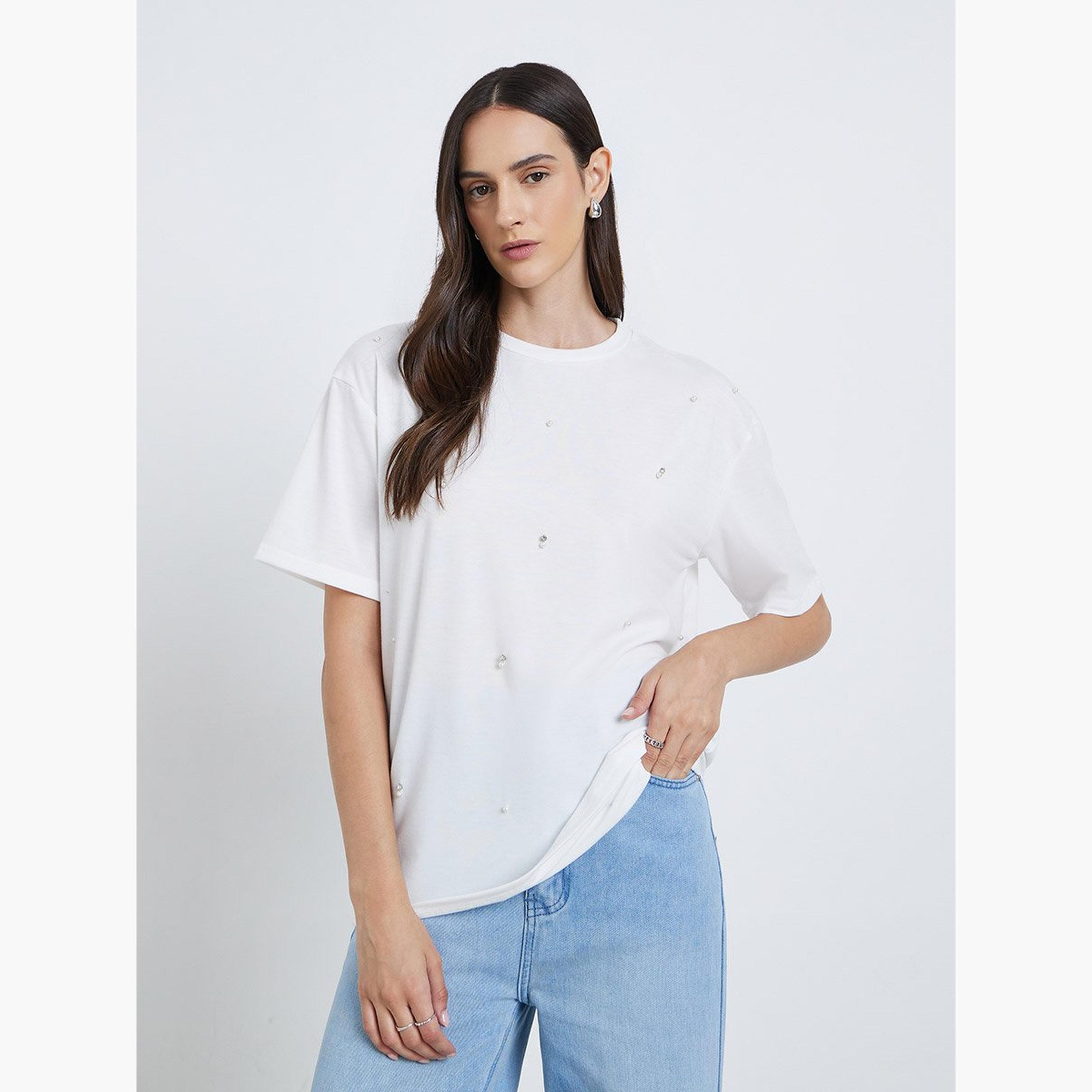 ستايلي - تي شيرت أبيض مزخرف برقبة دائرية-women-clothing-tshirts-image-3
