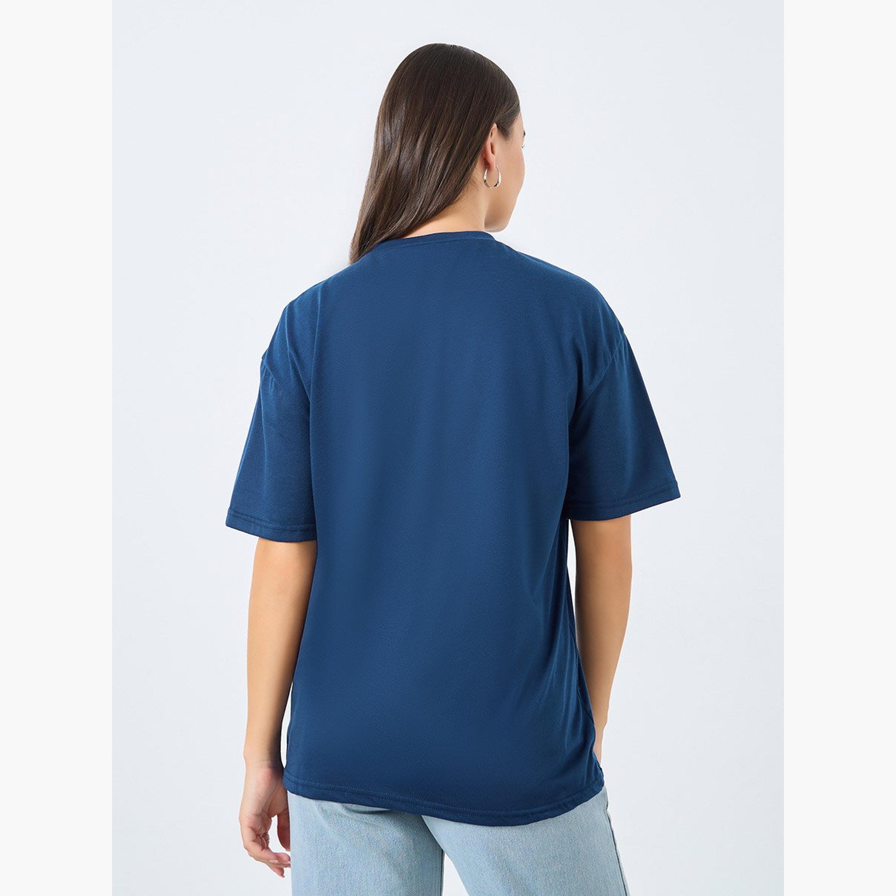 ستايلي - تي شيرت أزرق داكن مقاس كبير بتفاصيل شعار-women-clothing-tshirts-image-4