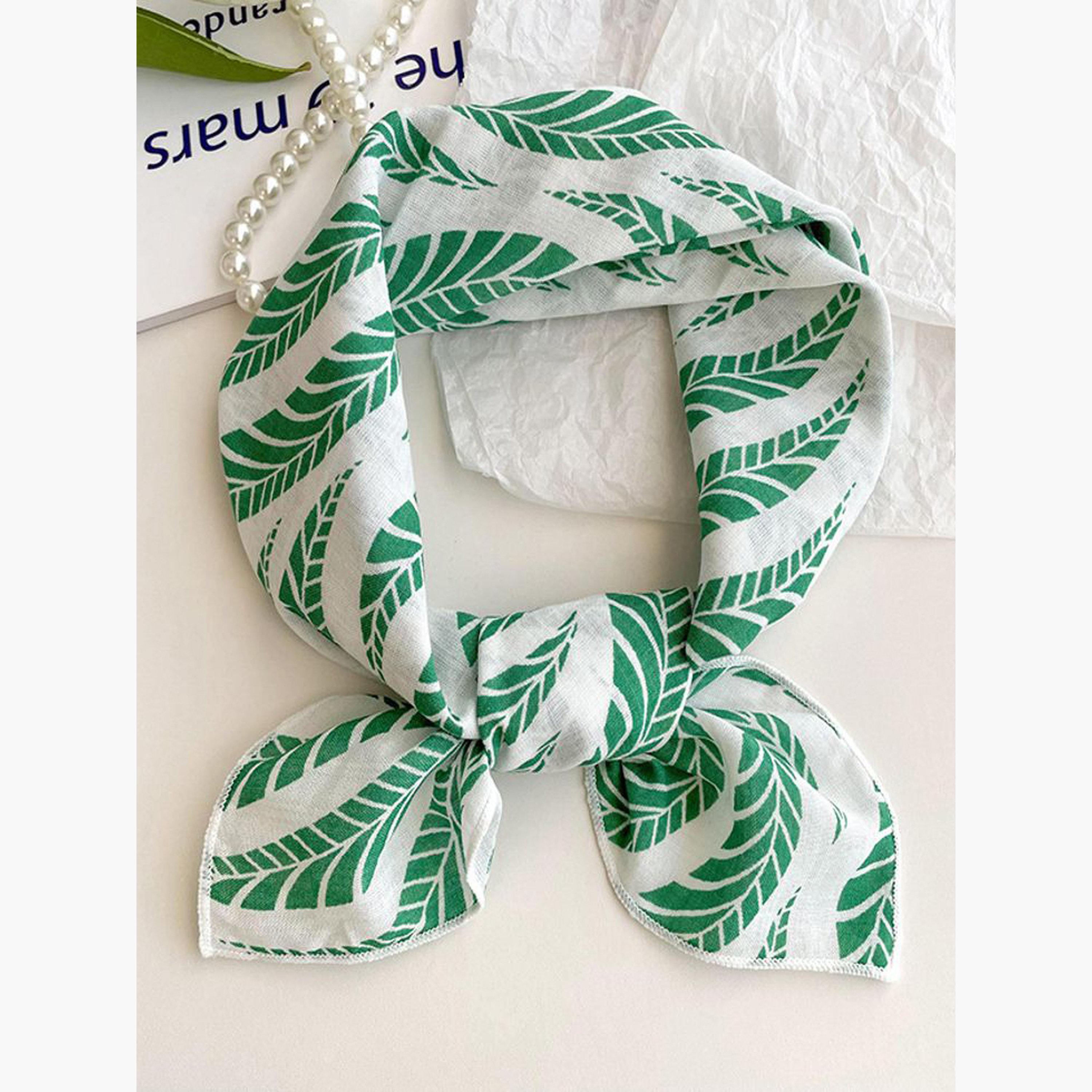 Styli Leaf Print Scarf-women-winterwear-scarves-image-3