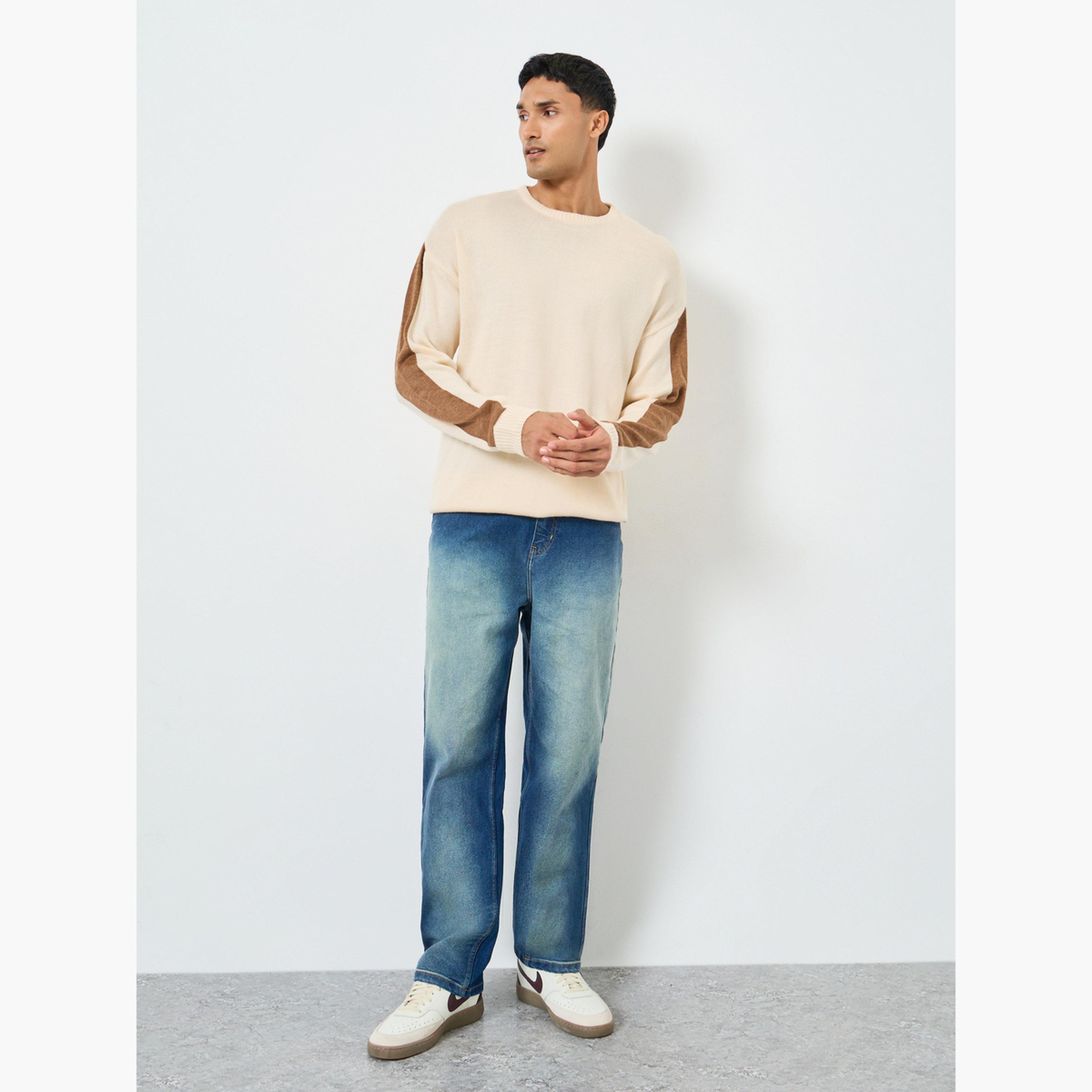 سويتر بأكمام كتل ألوان وقصة واسعة-men-clothing-sweatersandpullovers-image-2
