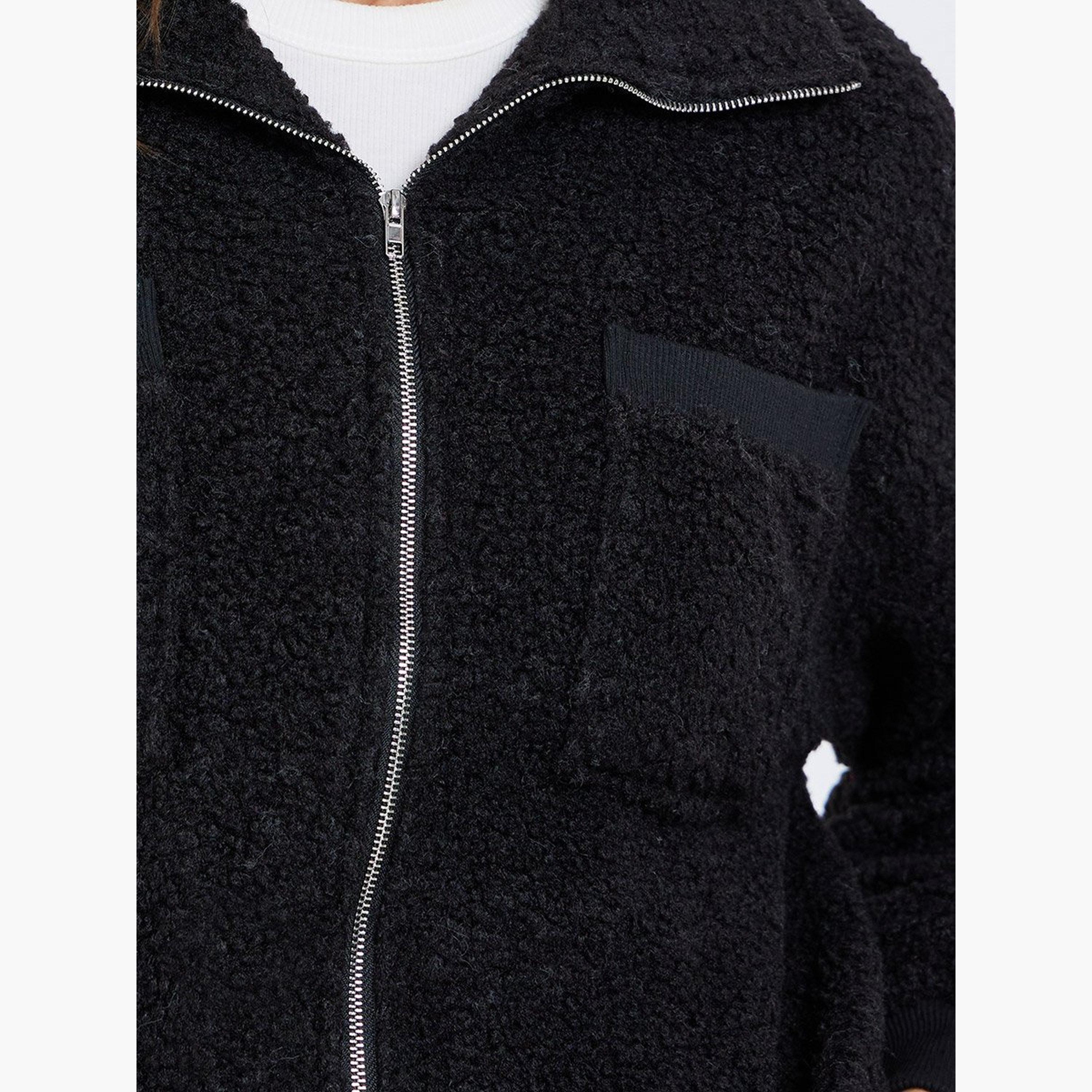 ستايلي - جاكيت بومبر من الفرو الصناعي لون أسود بقصّة عادية-women-winterwear-coatsandjackets-jackets-image-3