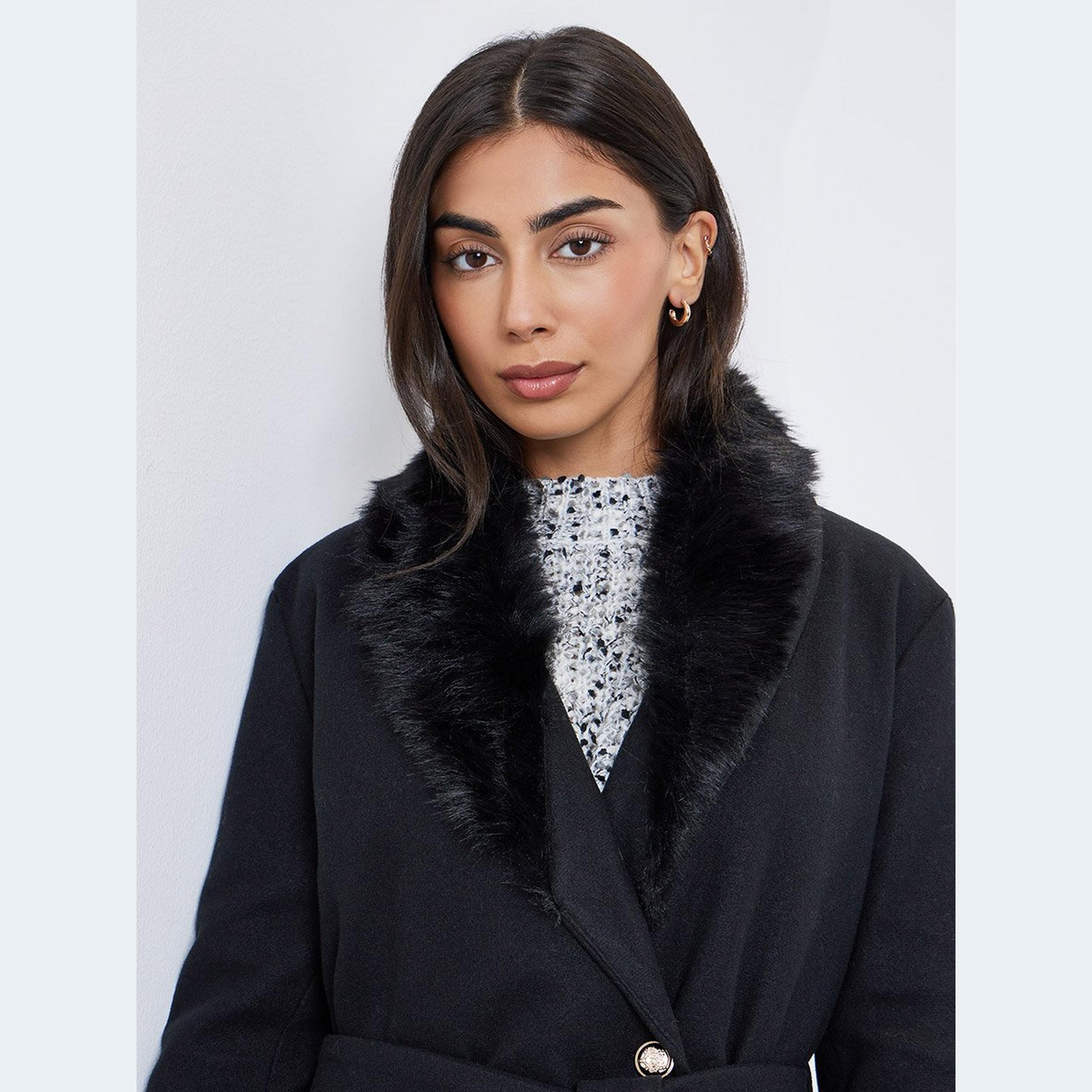 Styli Black Wool Like Belted Coat with Faux Fur-women-winterwear-coatsandjackets-coats-image-4