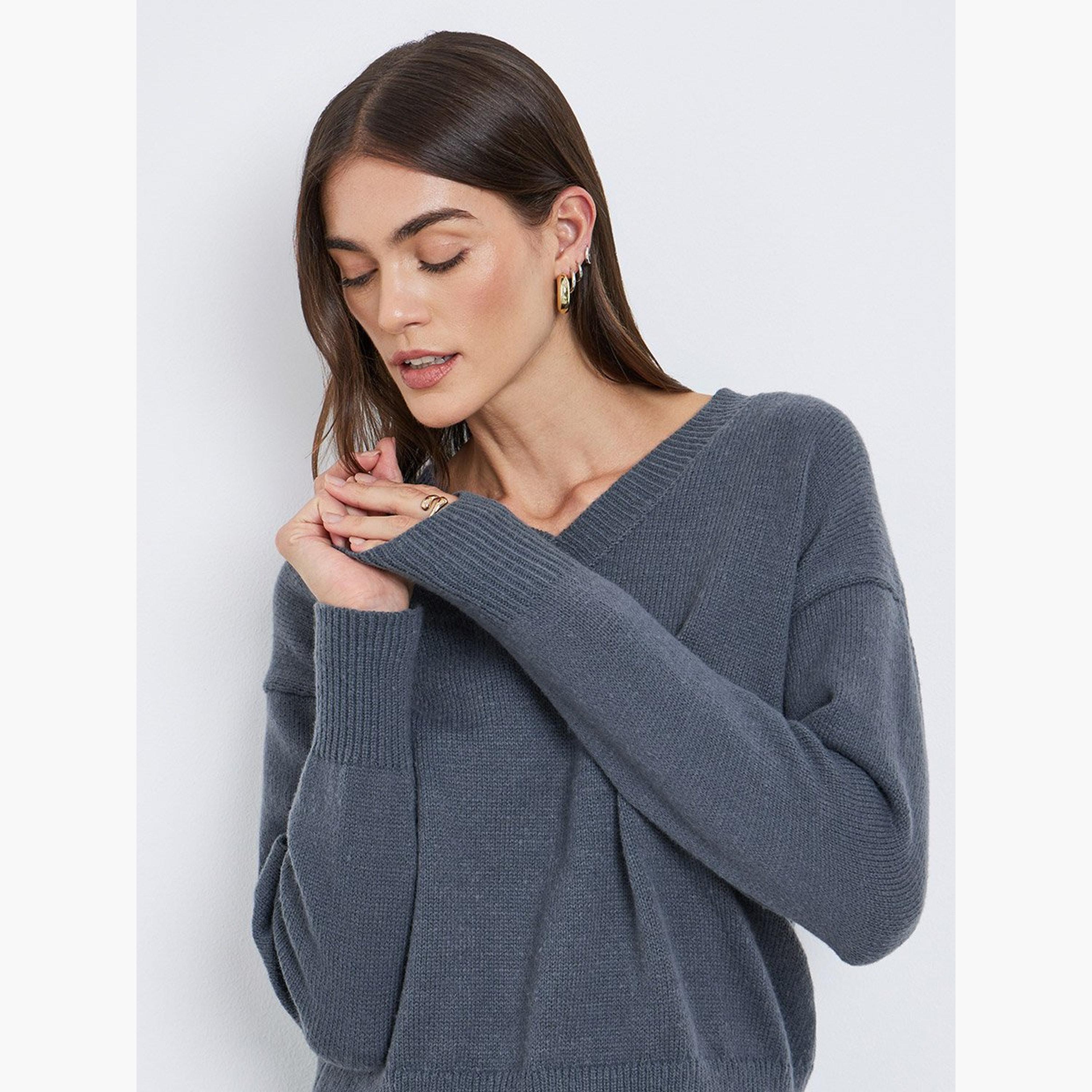 Styli Charcoal V-Neck Relaxed Fit Sweater-women-winterwear-cardigansandjumpers-jumpers-image-2