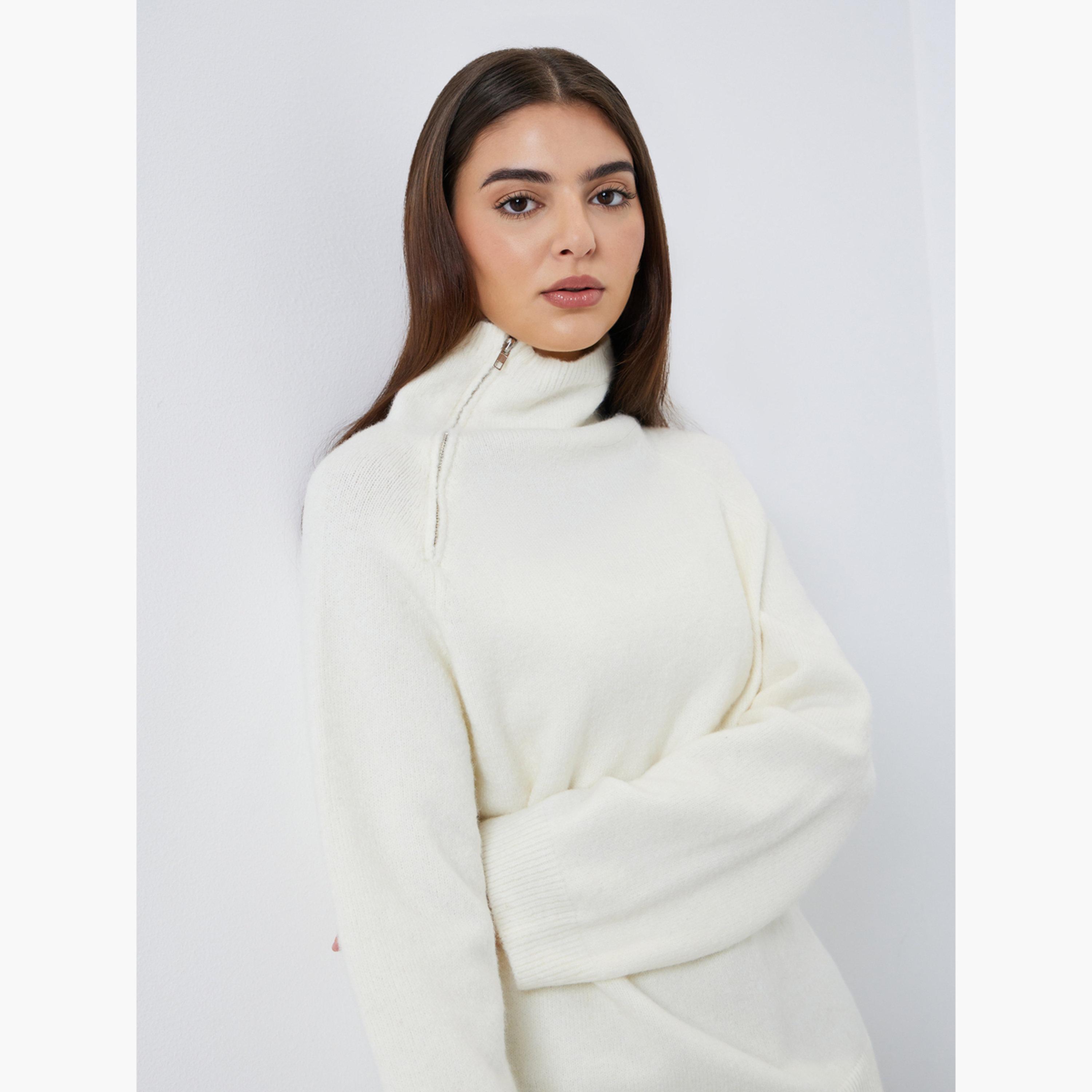 ستايلي - سترة عادية بيضاء اللون بقصّة عادية وتفاصيل سحاب-women-clothing-cardigansandjumpers-jumpers-image-3