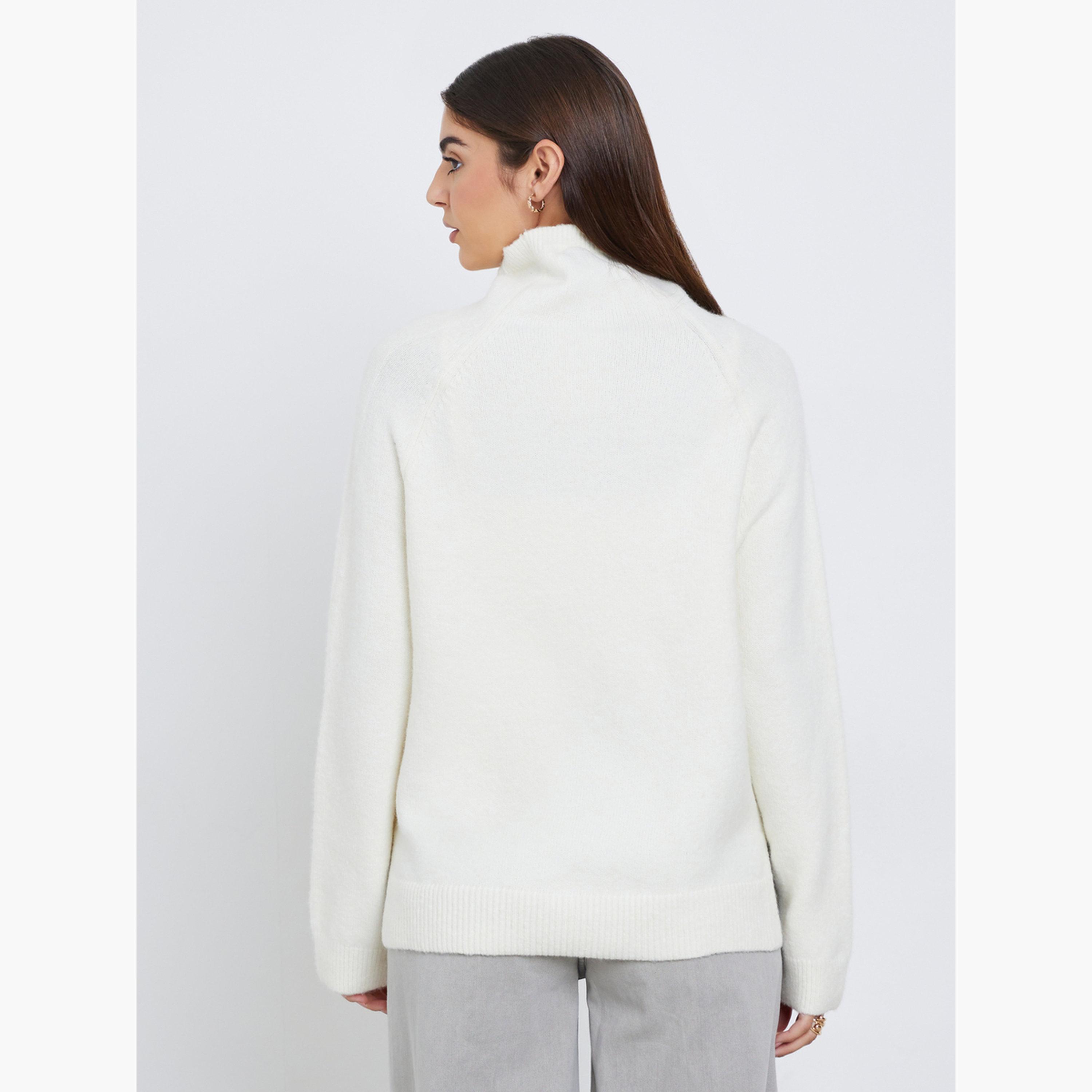 ستايلي - سترة عادية بيضاء اللون بقصّة عادية وتفاصيل سحاب-women-clothing-cardigansandjumpers-jumpers-image-4
