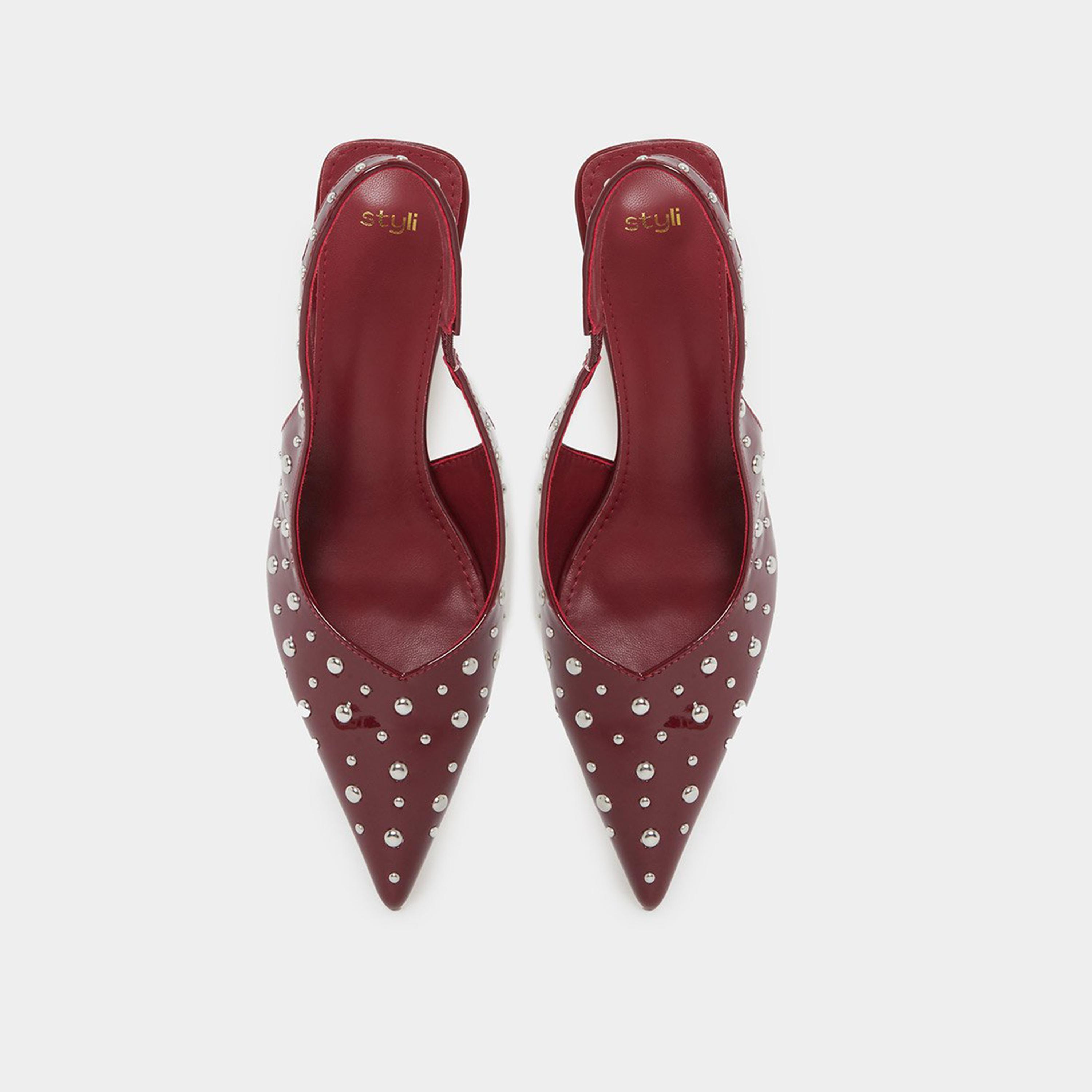 ستايلي - حذاء بكعب قصير مفتوح من الخلف ومرصع بمسامير بلون عنابي-women-shoes-heels-image-5