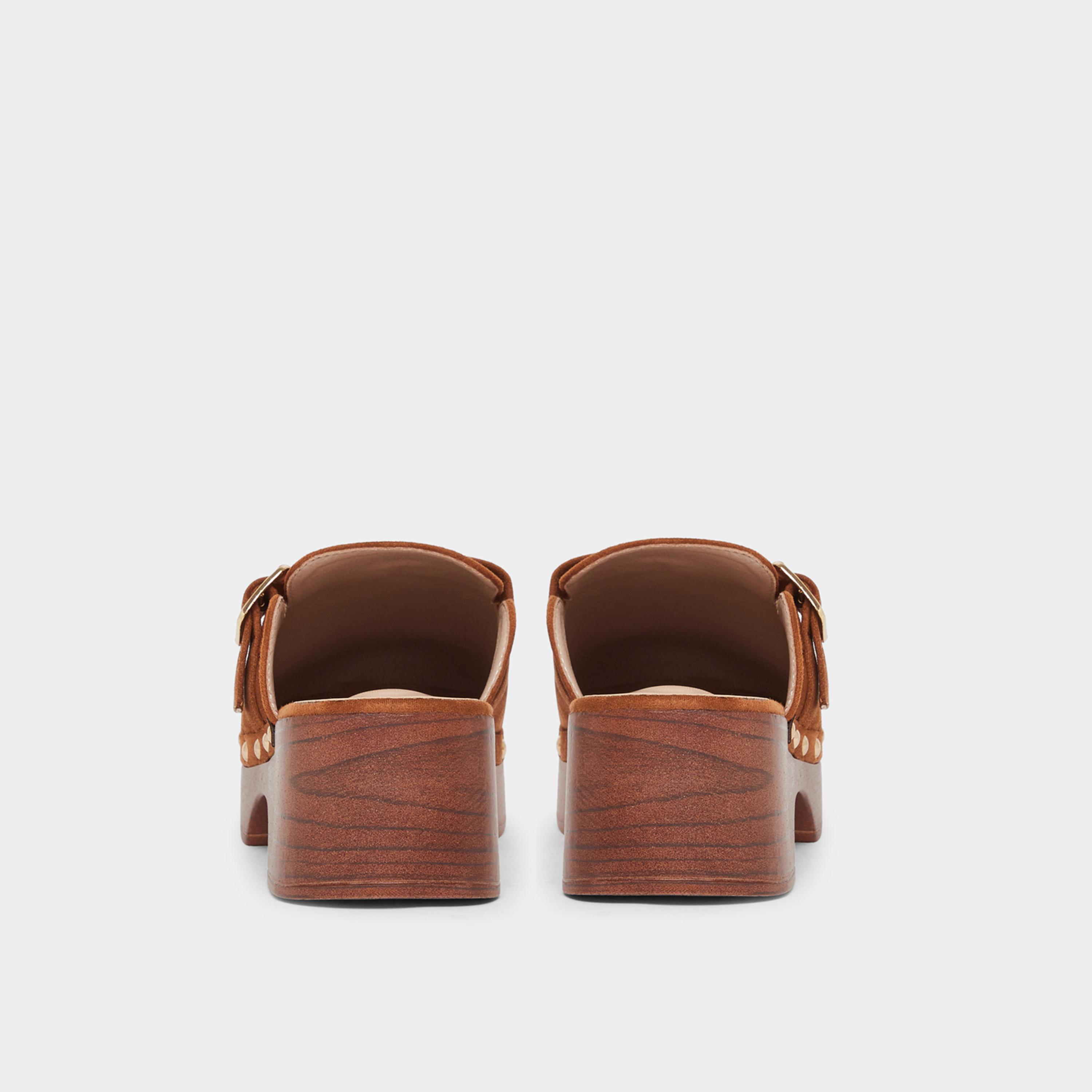 ستايلي - حذاء ميول بكعب عريض مرصع بالمسامير مع حزام بإبزيم للنساء-women-shoes-heels-image-5