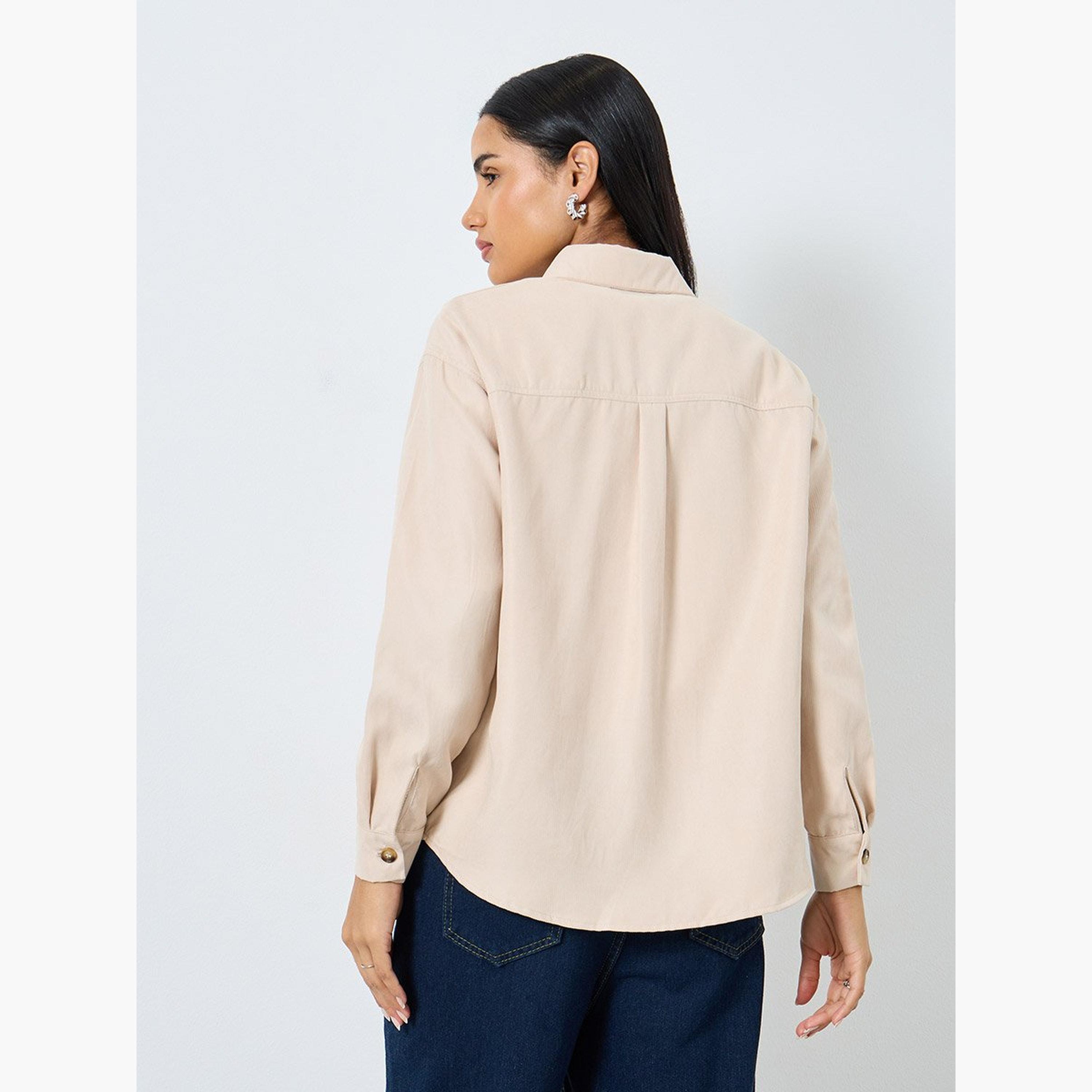 ستايلي - قميص بيج مقاس كبير مع تفاصيل شارة-women-clothing-shirtsandblouses-shirts-image-5