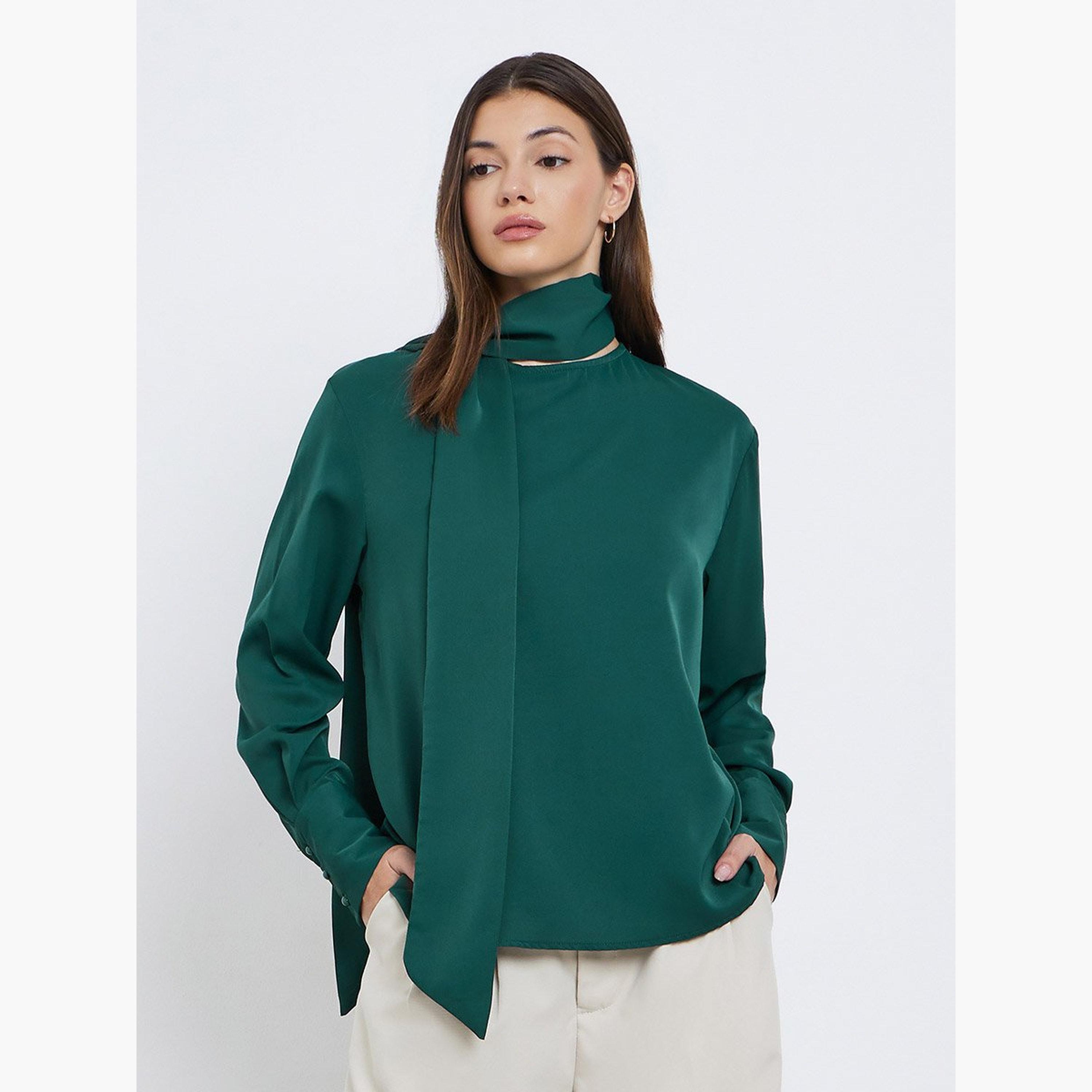 ستايلي - بلوزة خضراء بأكمام طويلة مع تفاصيل وشاح-women-clothing-shirtsandblouses-blouses-image-1