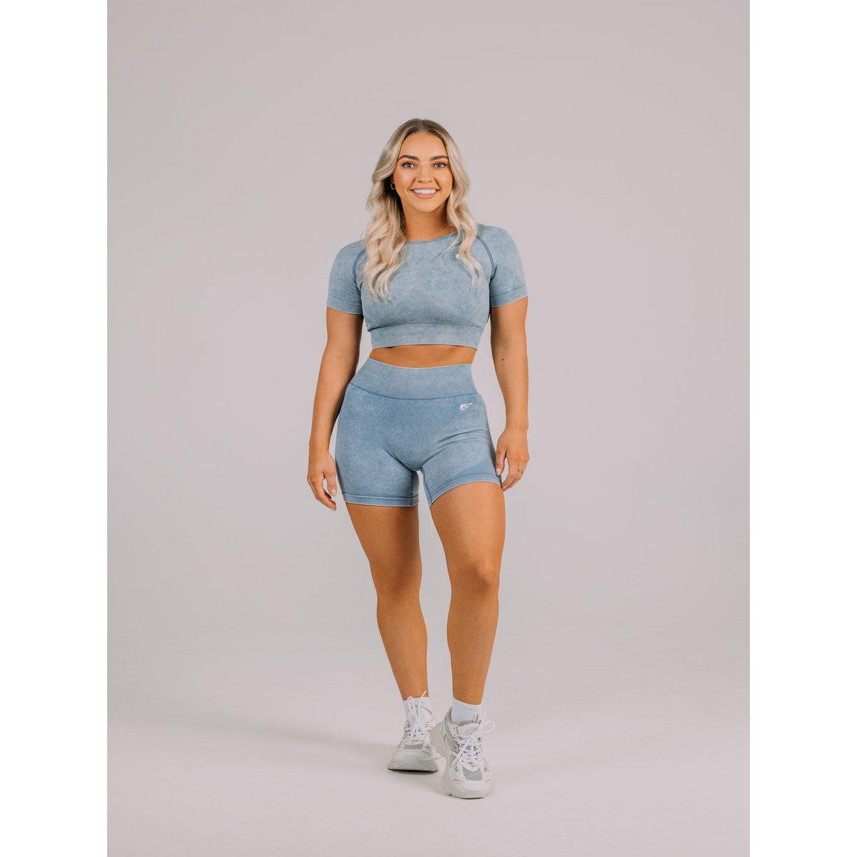 تيشيرت كروب بأكمام قصيرة-sports-women-clothing-coatsandjackets-jackets-image-1