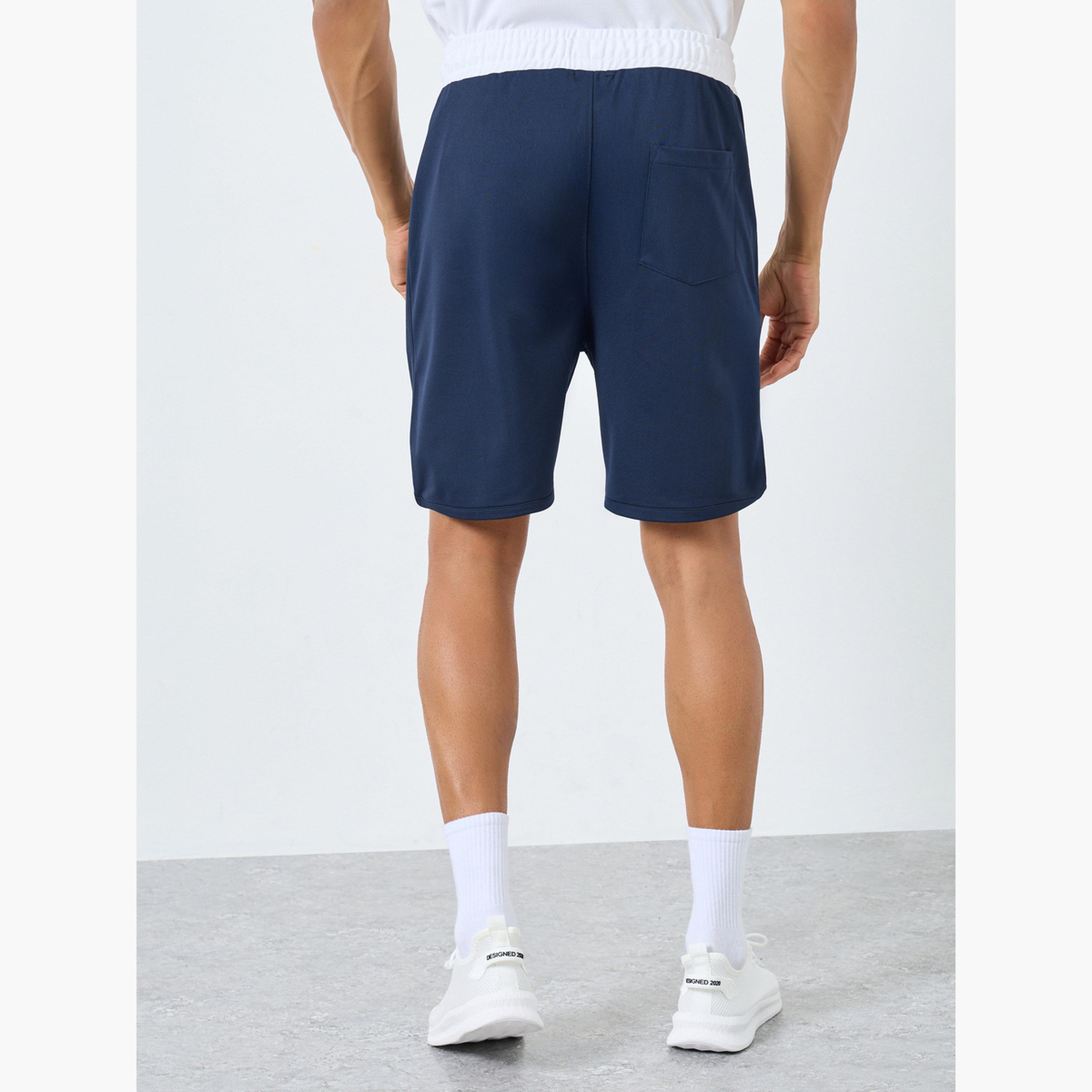 ستايلي - شورت رياضي بحزام خصر متباين للرجال-sports-men-clothing-bottoms-shorts-image-4