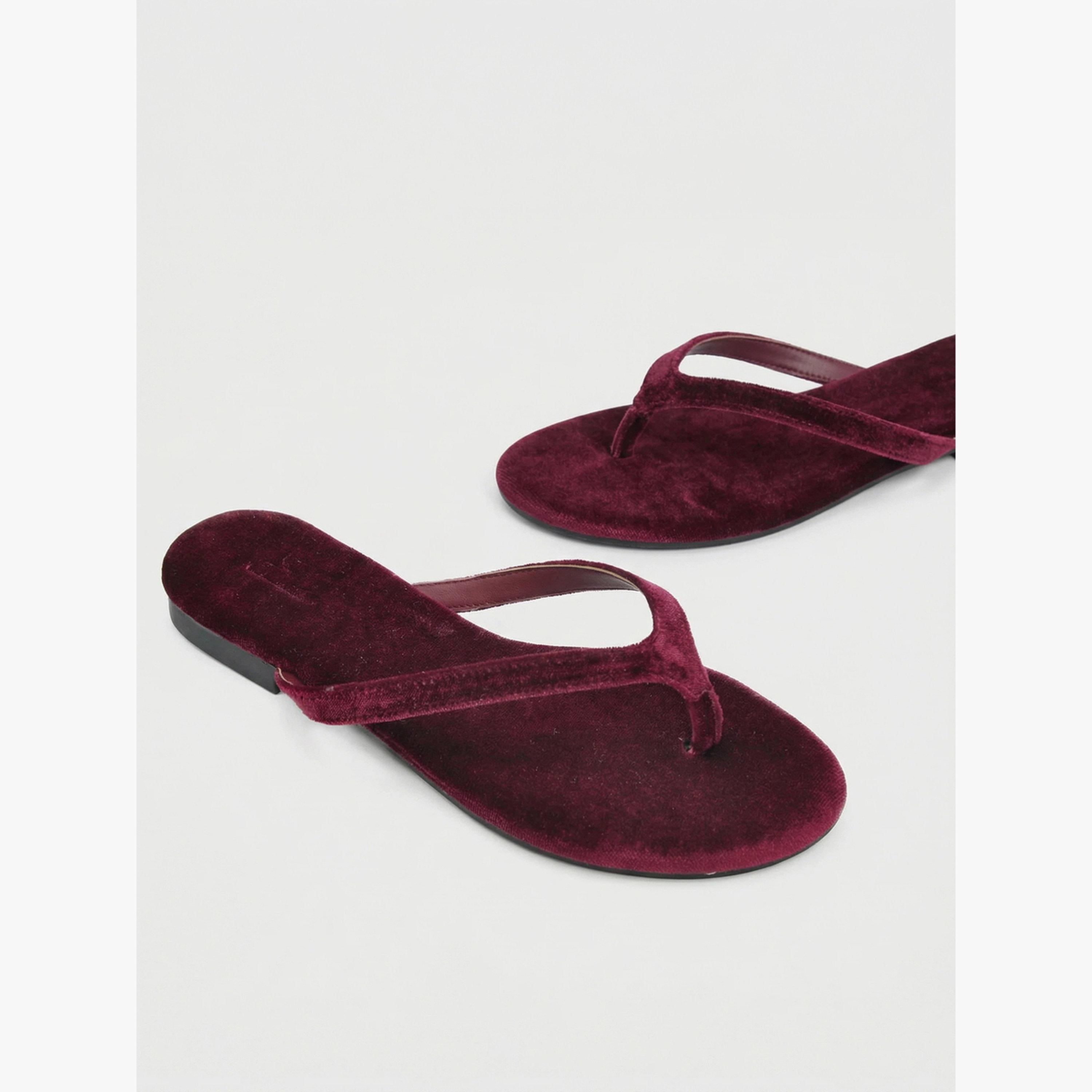 فليب فلوب بمظهر مخملي-women-shoes-flipflopsandslides-image-5
