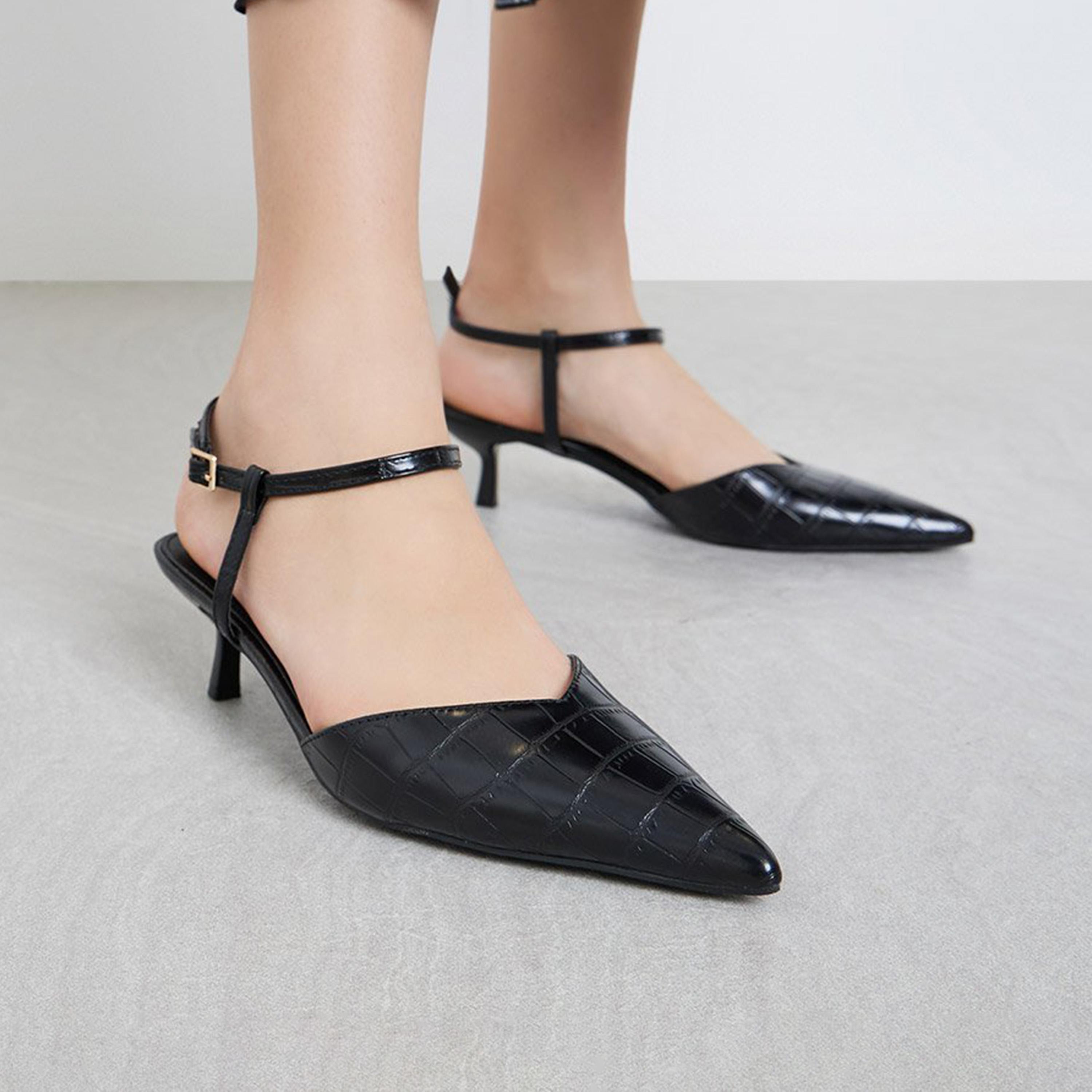Styli Women Black Croc-Skin Textured Kitten Heel Shoes-women-shoes-heels-image-2