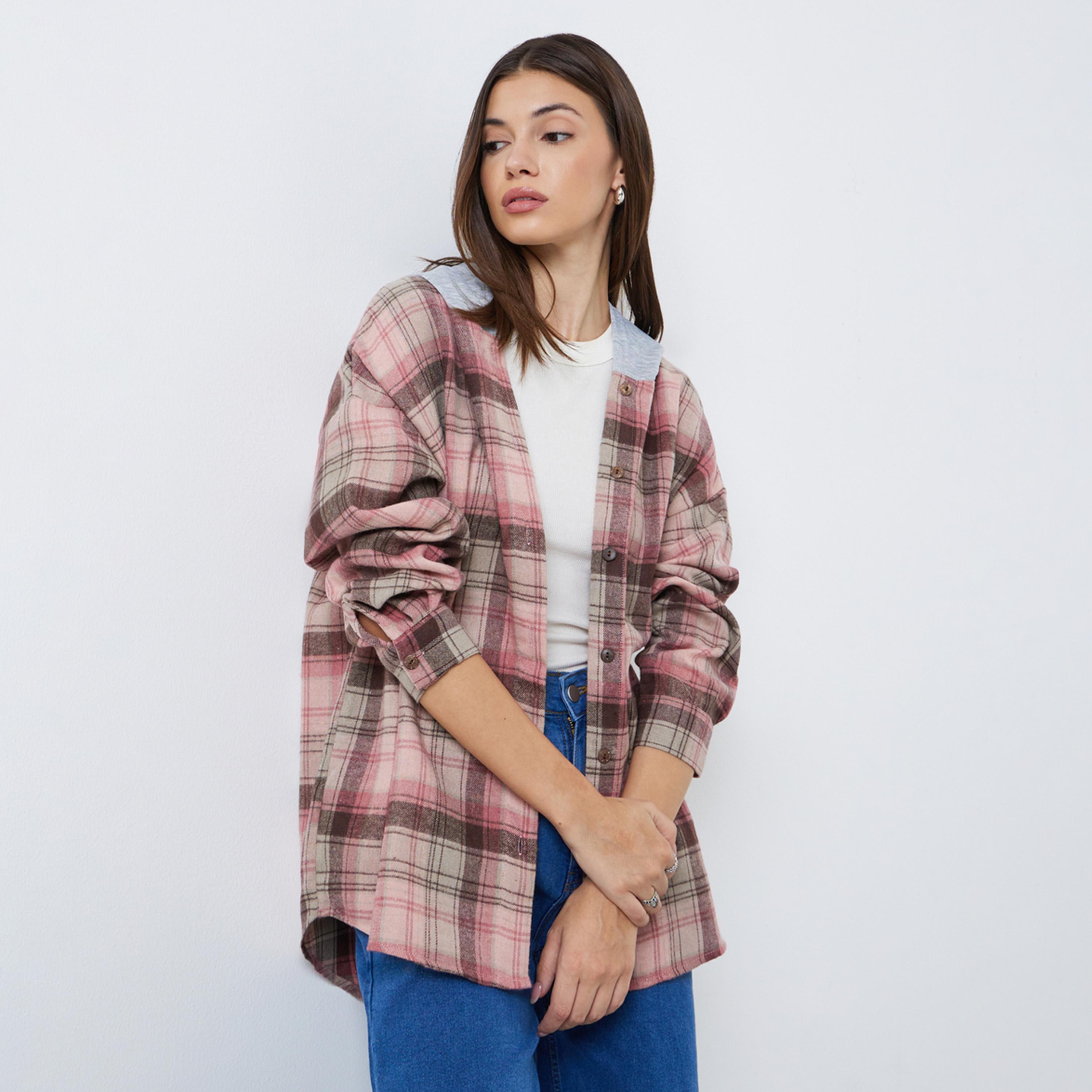 ستايلي - جاكيت حجم كبير من الفلانيل المنقوش لون وردي مع غطاء للرأس-women-clothing-shirtsandblouses-shirts-image-1