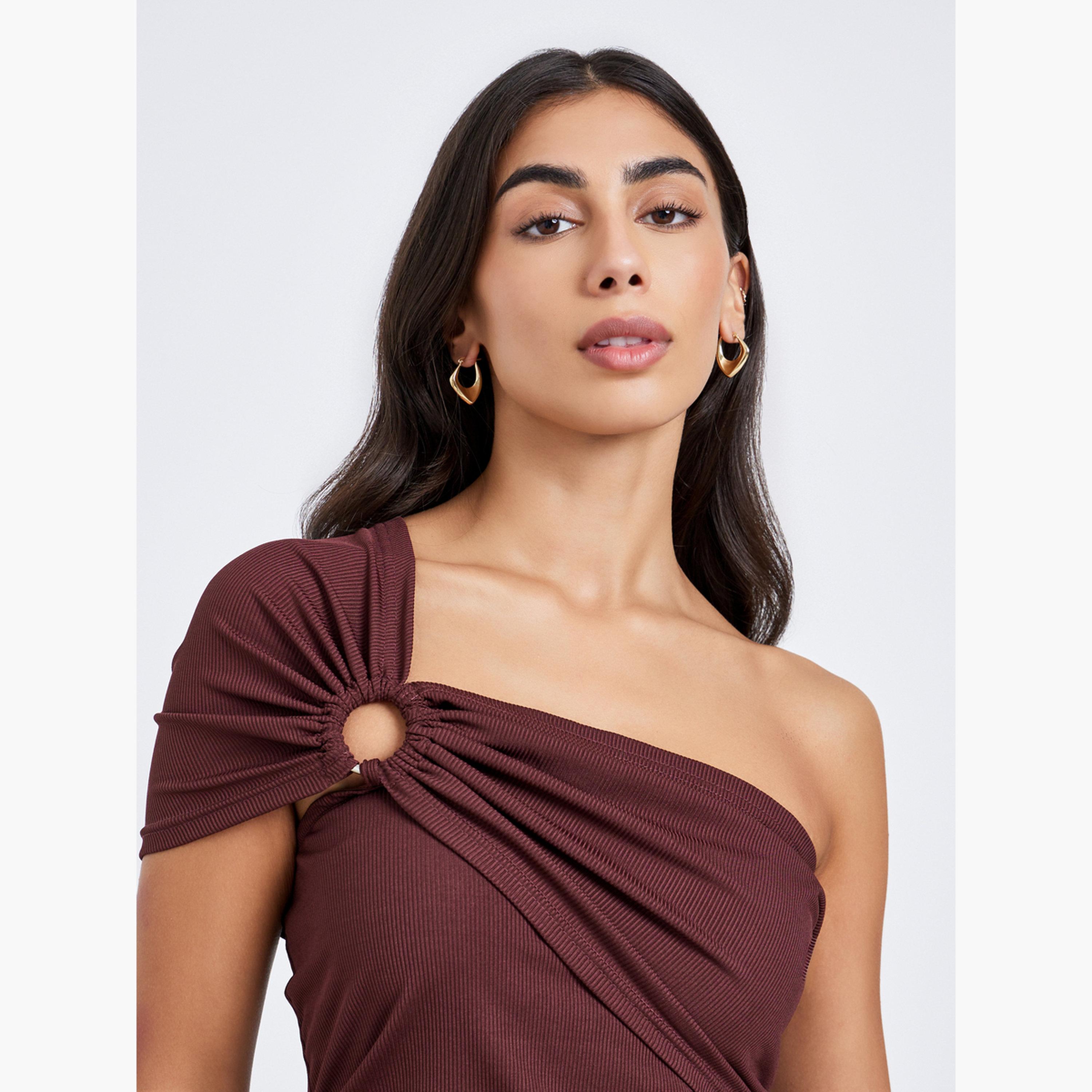 Styli Brown One-Shoulder Knit Top-women-clothing-tshirts-image-4