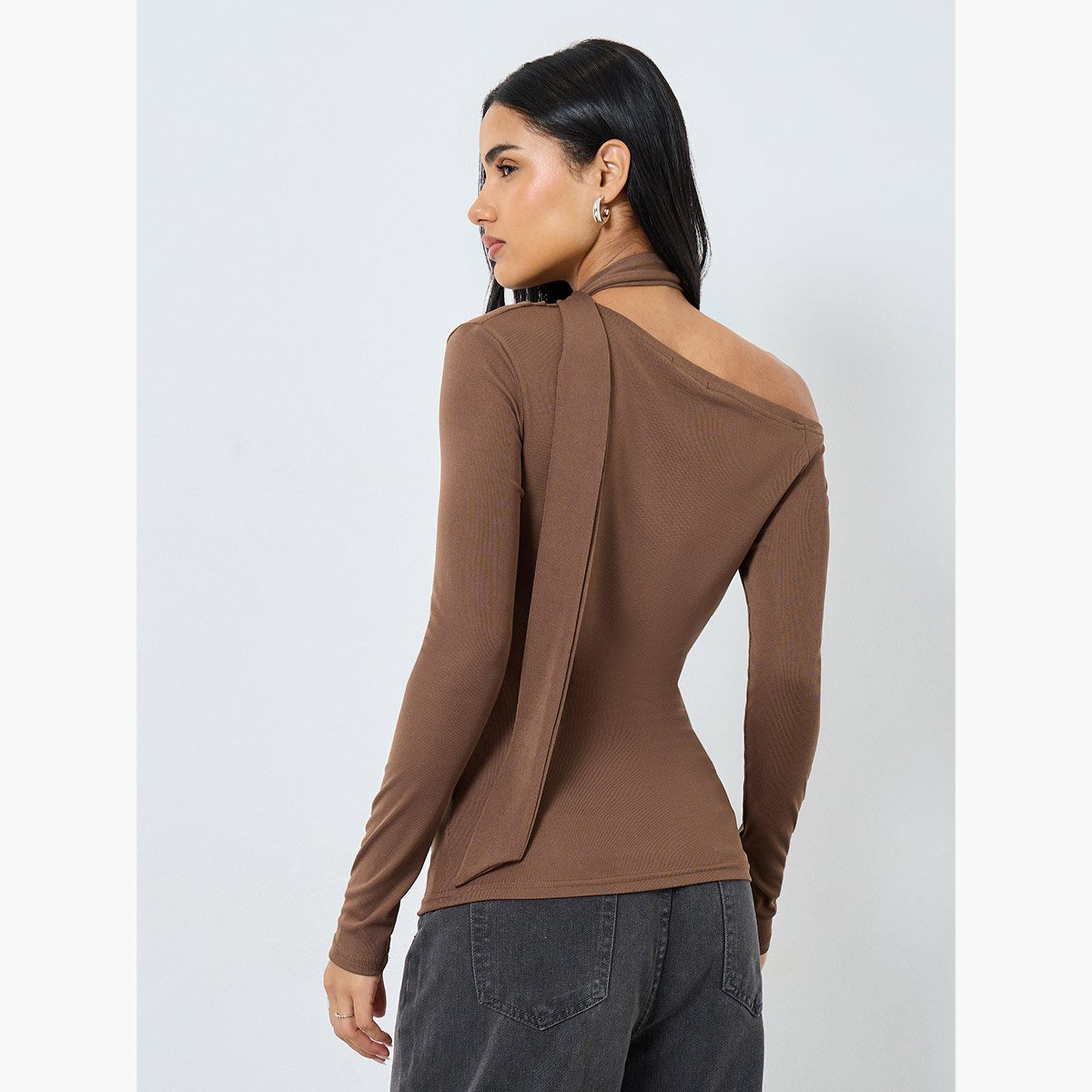 ستايلي - بلوزة بنية محبوكة مع تفاصيل ربطة عنق-women-clothing-tshirts-image-5