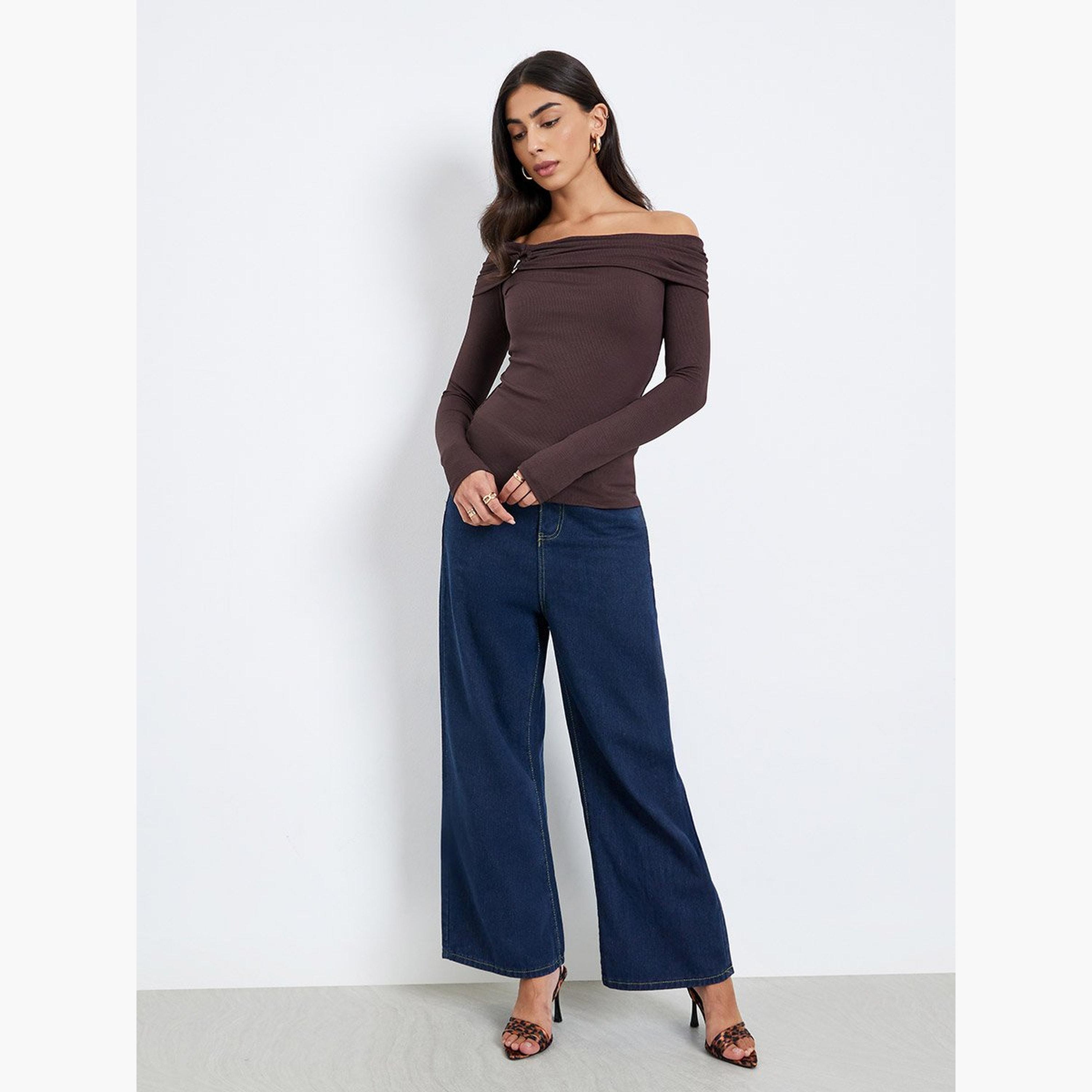 ستايلي - بلوزة بنية اللون بأكمام طويلة وأكتاف مكشوفة-women-clothing-shirtsandblouses-blouses-image-1