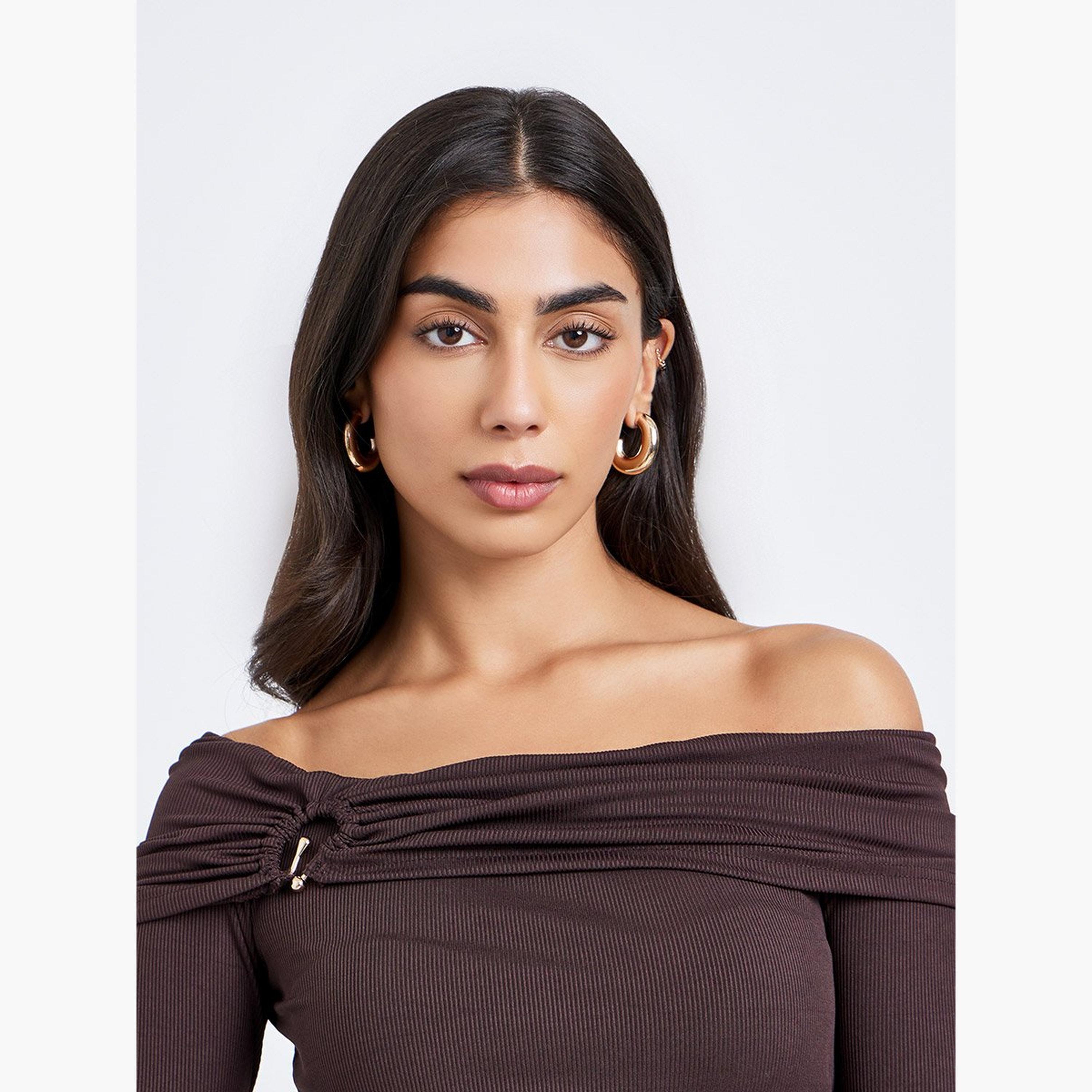 ستايلي - بلوزة بنية اللون بأكمام طويلة وأكتاف مكشوفة-women-clothing-shirtsandblouses-blouses-image-3