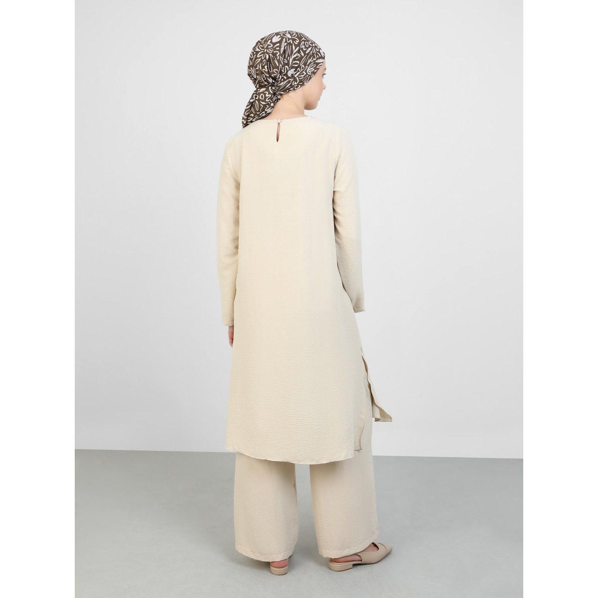 طقم منسق من بنطال وتونيك بتفاصيل شق جانبي-women-clothing-coordsets-image-5