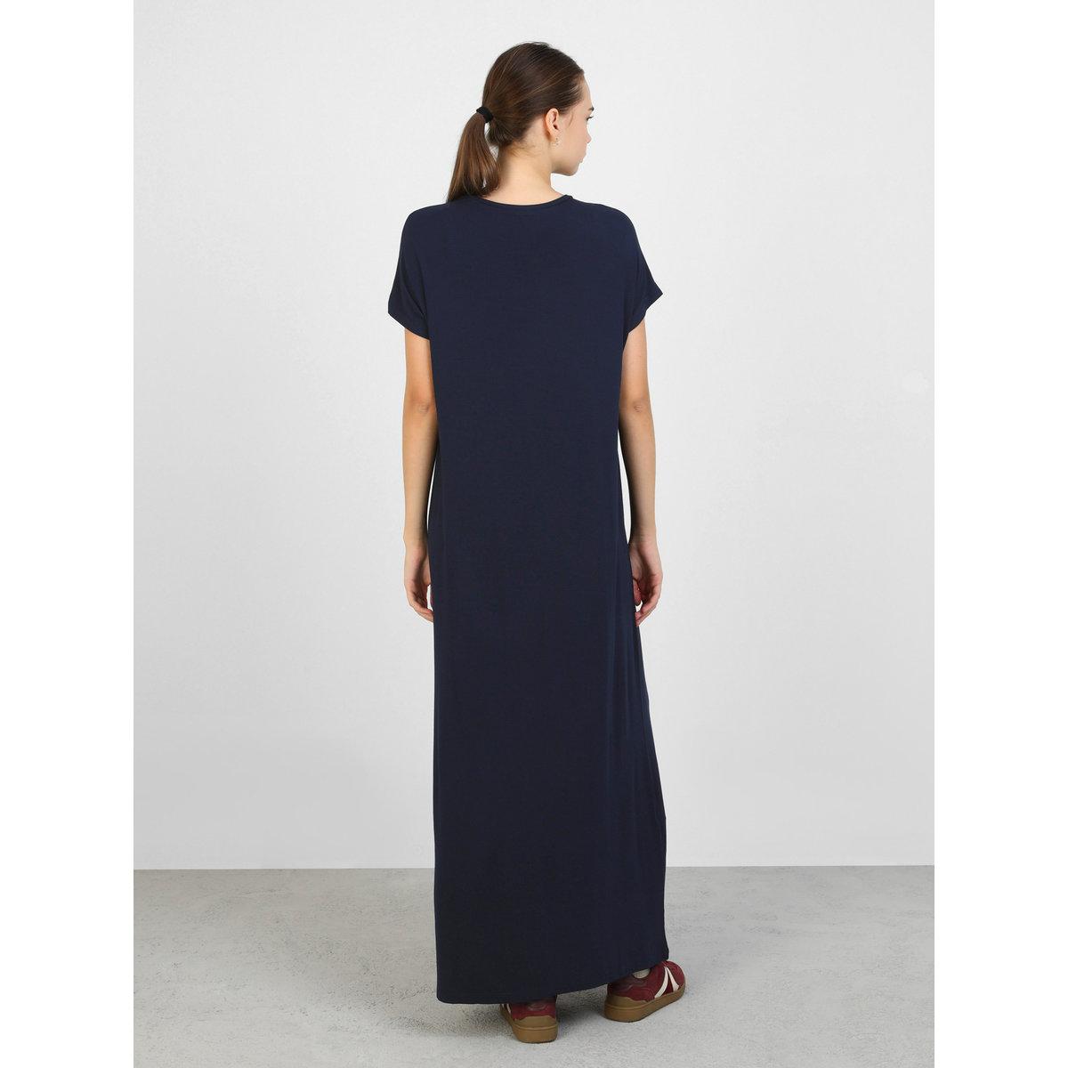 Modanisa X Styli Navy Blue Solid Crew Neck Maxi Dress-women-clothing-dresses-image-4