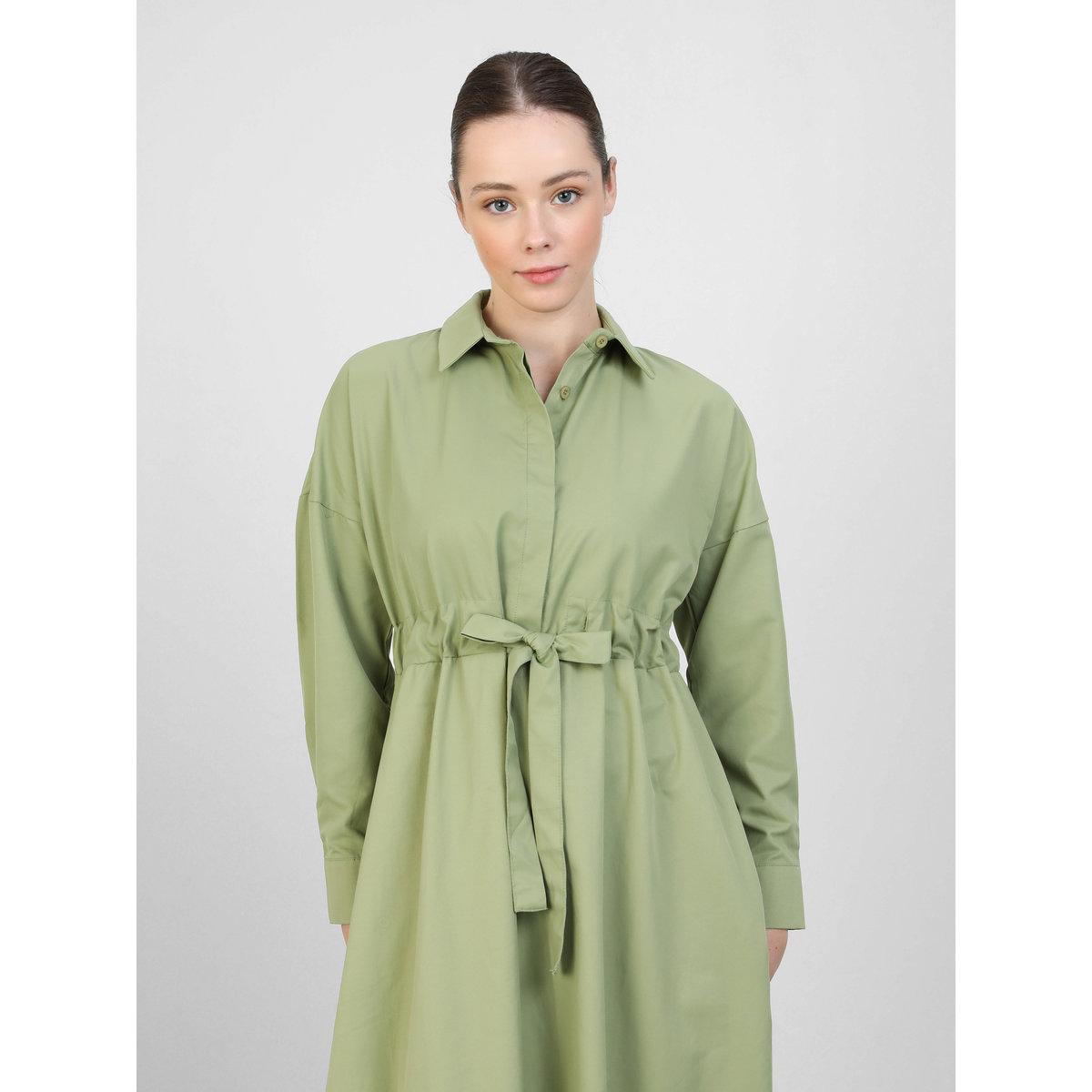 Modanisa X Styli Solid Buttoned Maxi Dress with Tie-Up Belt Detail-women-clothing-dresses-image-2