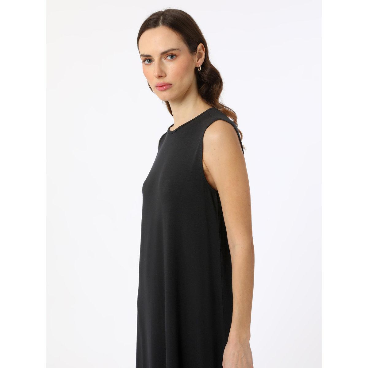 Modanisa X Styli Solid Sleeveless Round Neck Maxi Dress-women-clothing-dresses-image-5