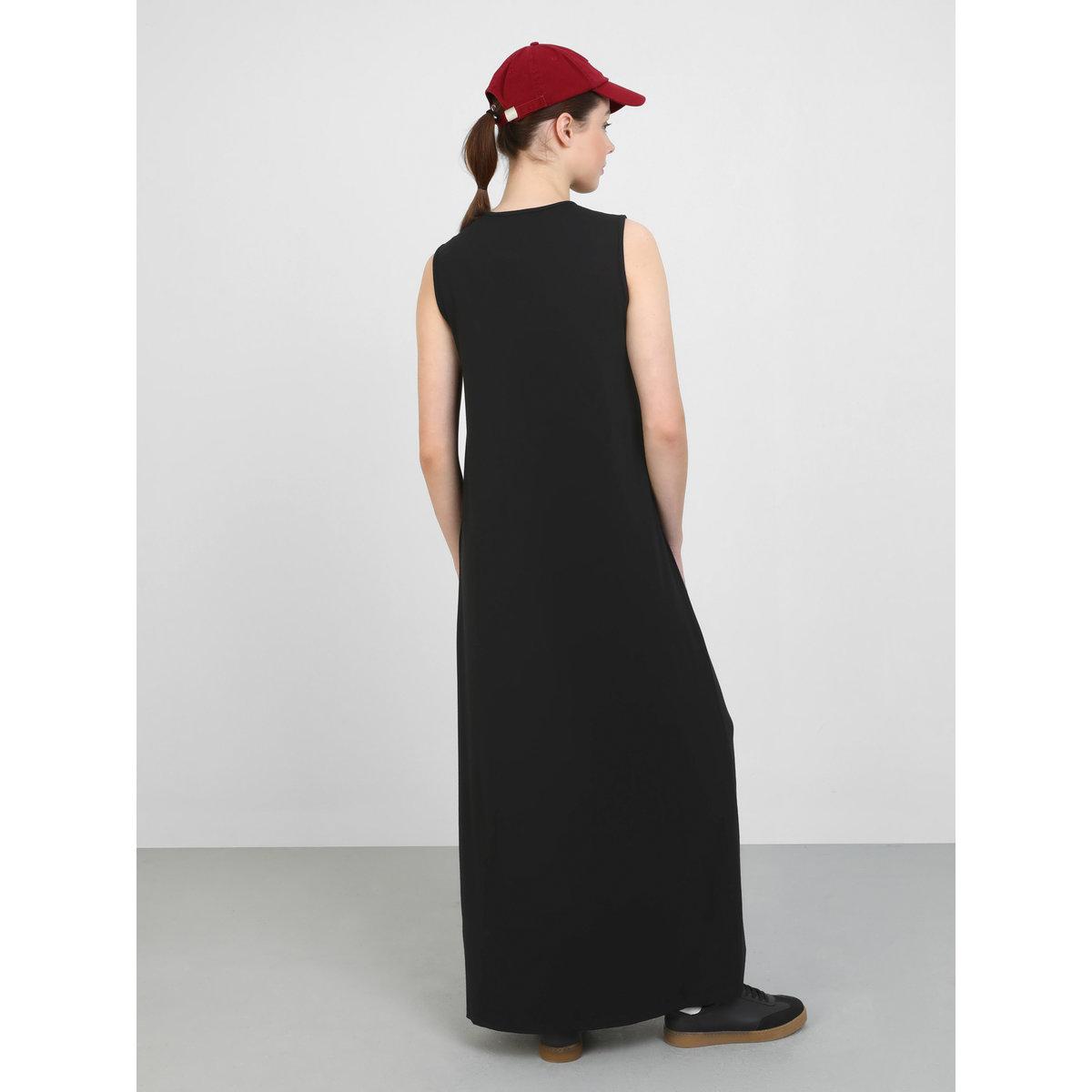 Modanisa X Styli Solid Sleeveless Round Neck Maxi Dress-women-clothing-dresses-image-8