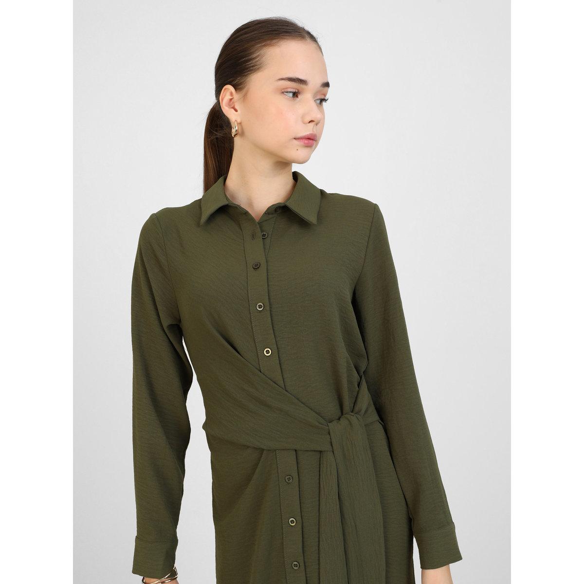فستان طويل بتفاصيل أزرار مع ربطة خصر-women-clothing-dresses-image-2
