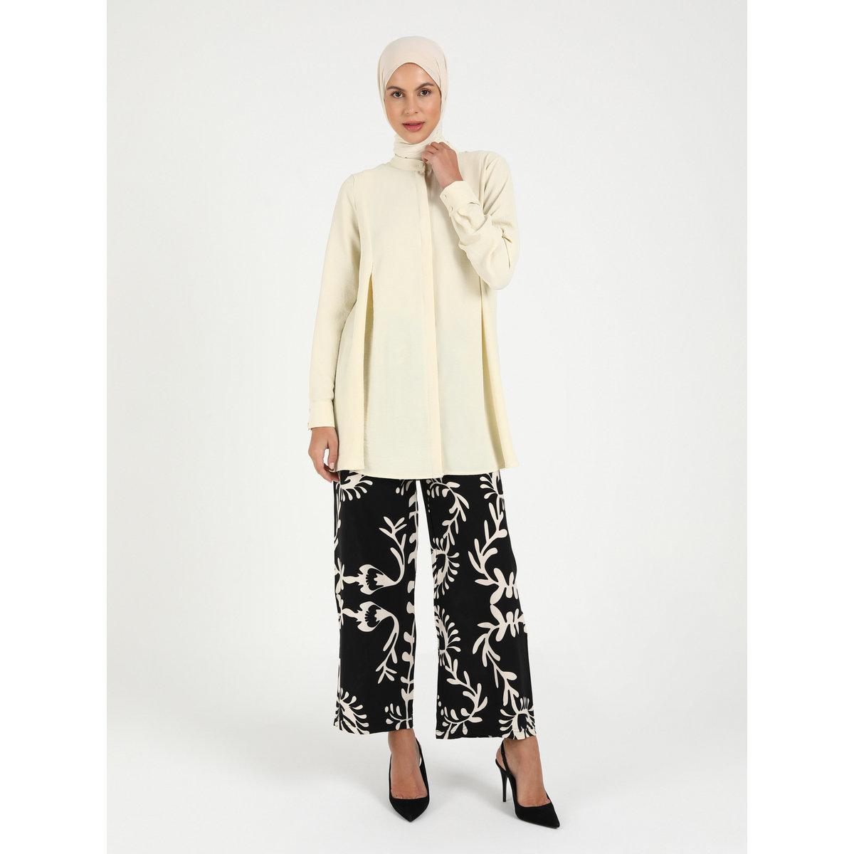 بنطال مُطبع بالكامل بتفاصيل خصر مطاطي-women-clothing-bottoms-trousers-image-2