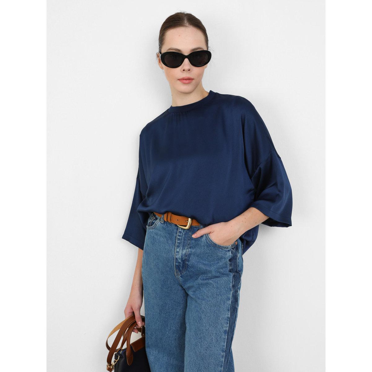 بلوزة سادة باكمام وطواطية-women-clothing-shirtsandblouses-blouses-image-2