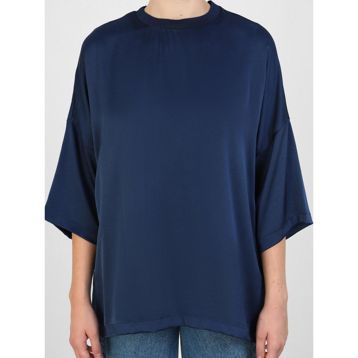 Modanisa X Styli Navy Blue Solid Batwing Sleeve Top-women-clothing-shirtsandblouses-blouses-image-3