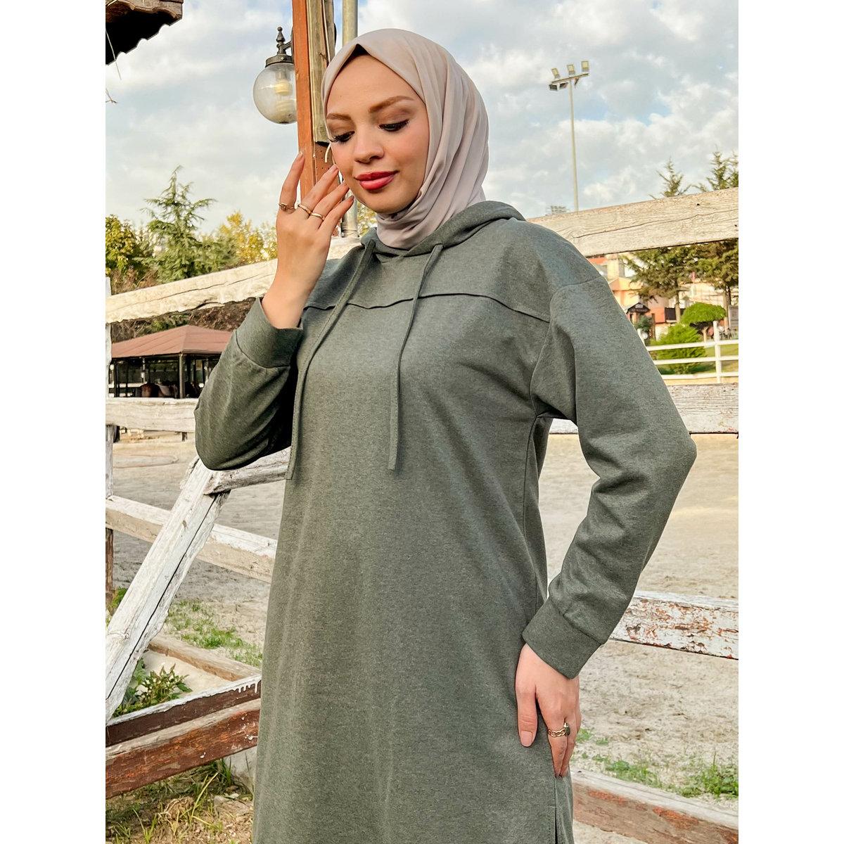 طقم رياضي محتشم ببلوزة طويلة وياقة هودي-men-clothing-sportswearandactivewear-tracksuits-image-4