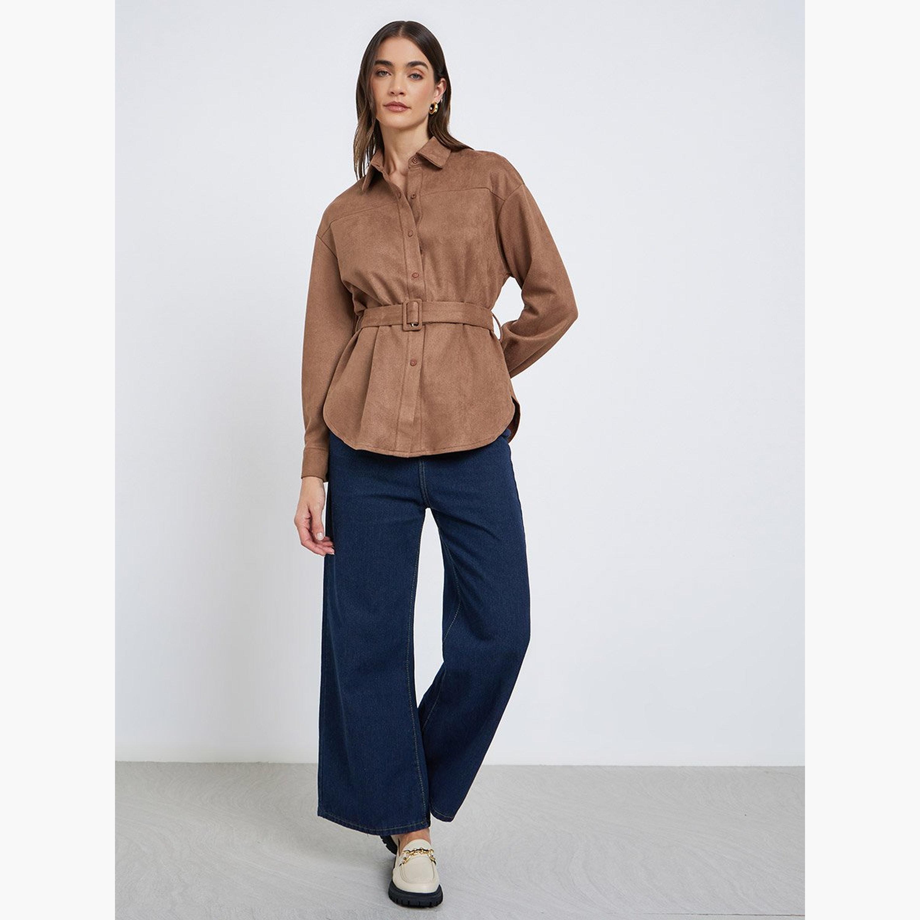 ستايلي - قميص من جلد سويد مدبوغ بني بأكمام طويلة وحزام-women-clothing-shirtsandblouses-shirts-image-2