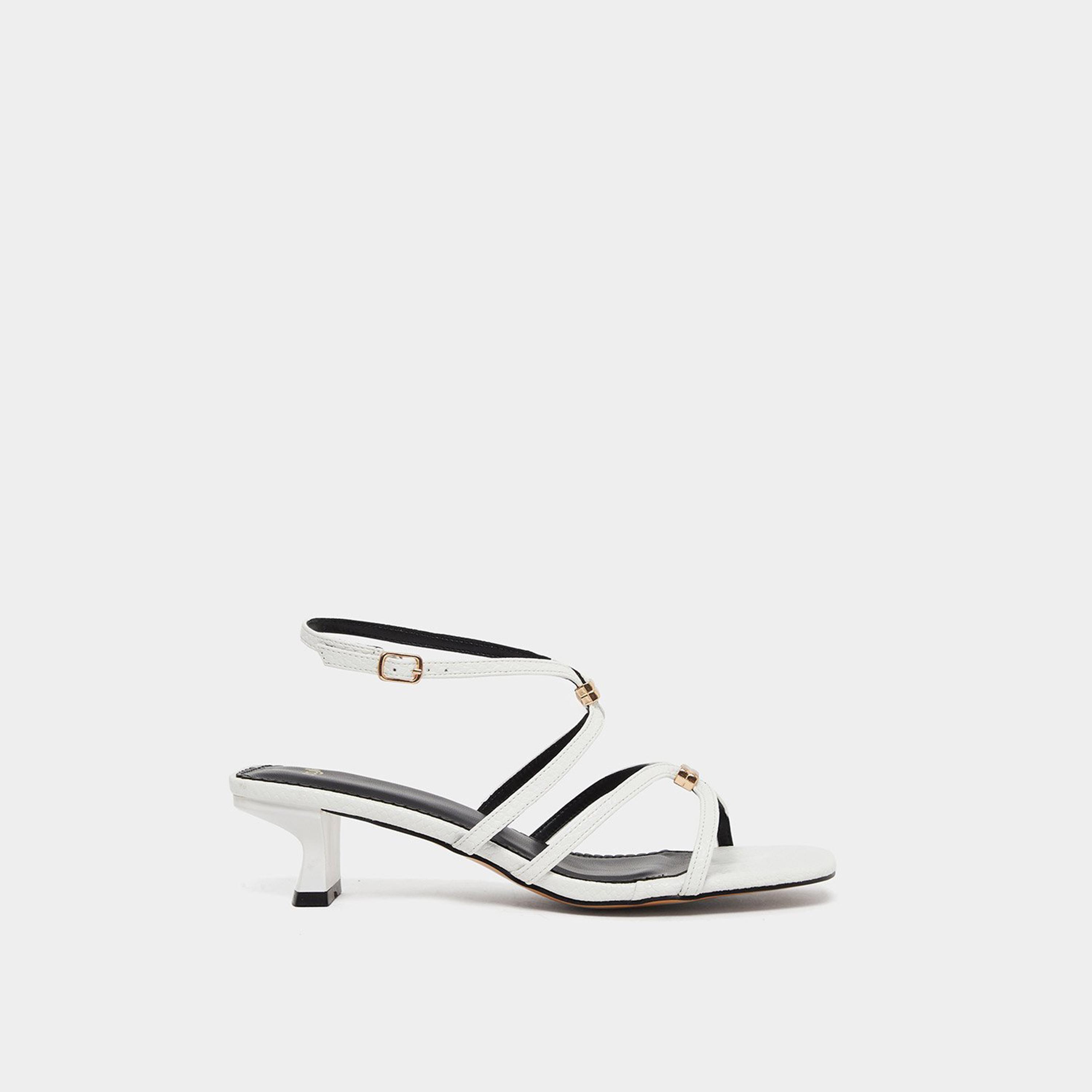 ستايلي - صندل بأشرطة مزين بلمسات معدنية بيضاء-women-shoes-sandals-heeled-image-3
