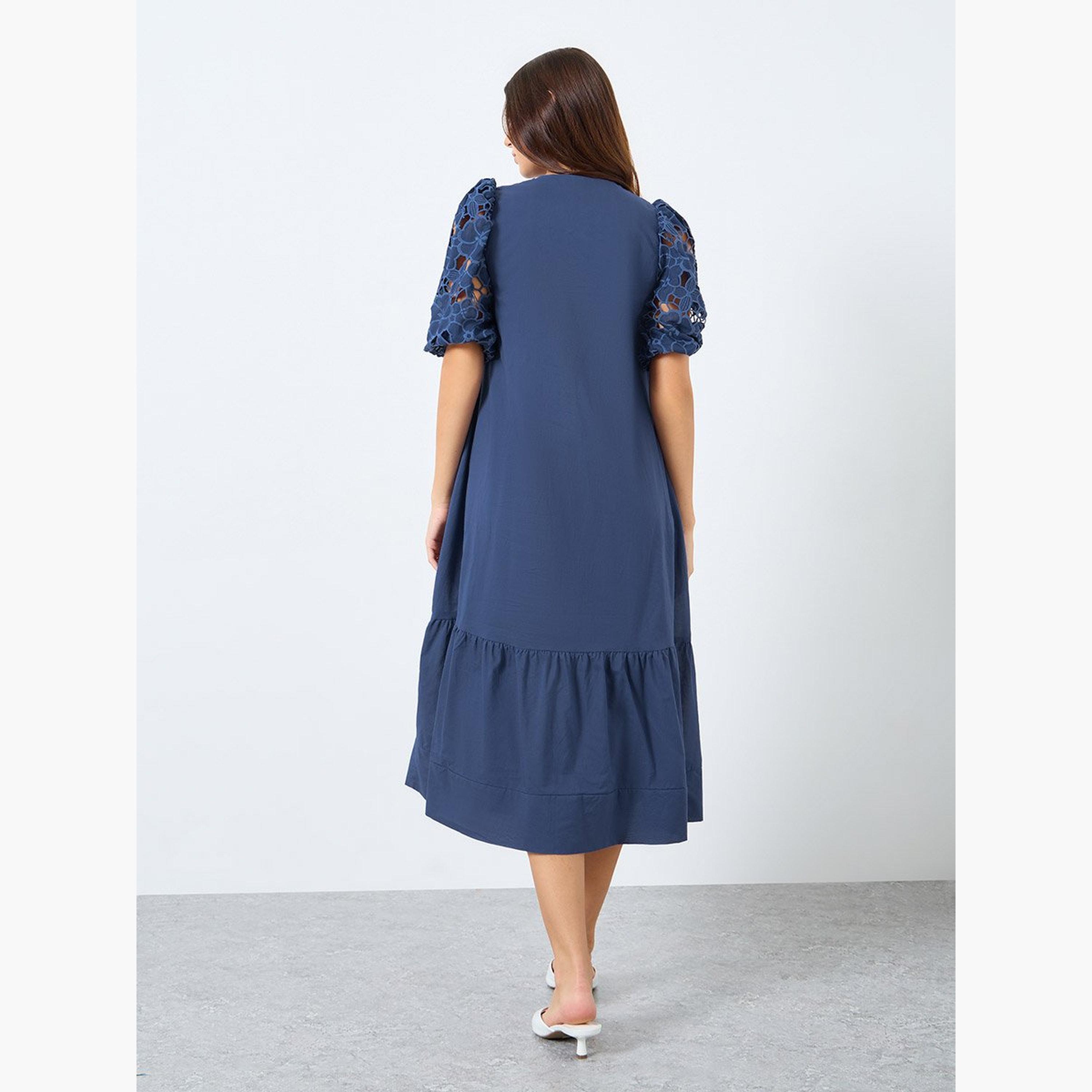 ستايلي - فستان ميدي بأكمام منفوخة من الدانتيل مع رباط على الرقبة-women-clothing-dresses-image-5