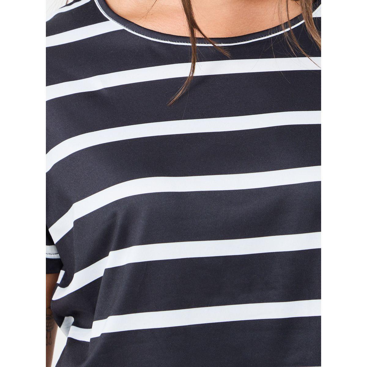 طقم منسق من شورت وتيشيرت قصير مخطط-women-clothing-nightwear-pyjamas-shortsets-image-3