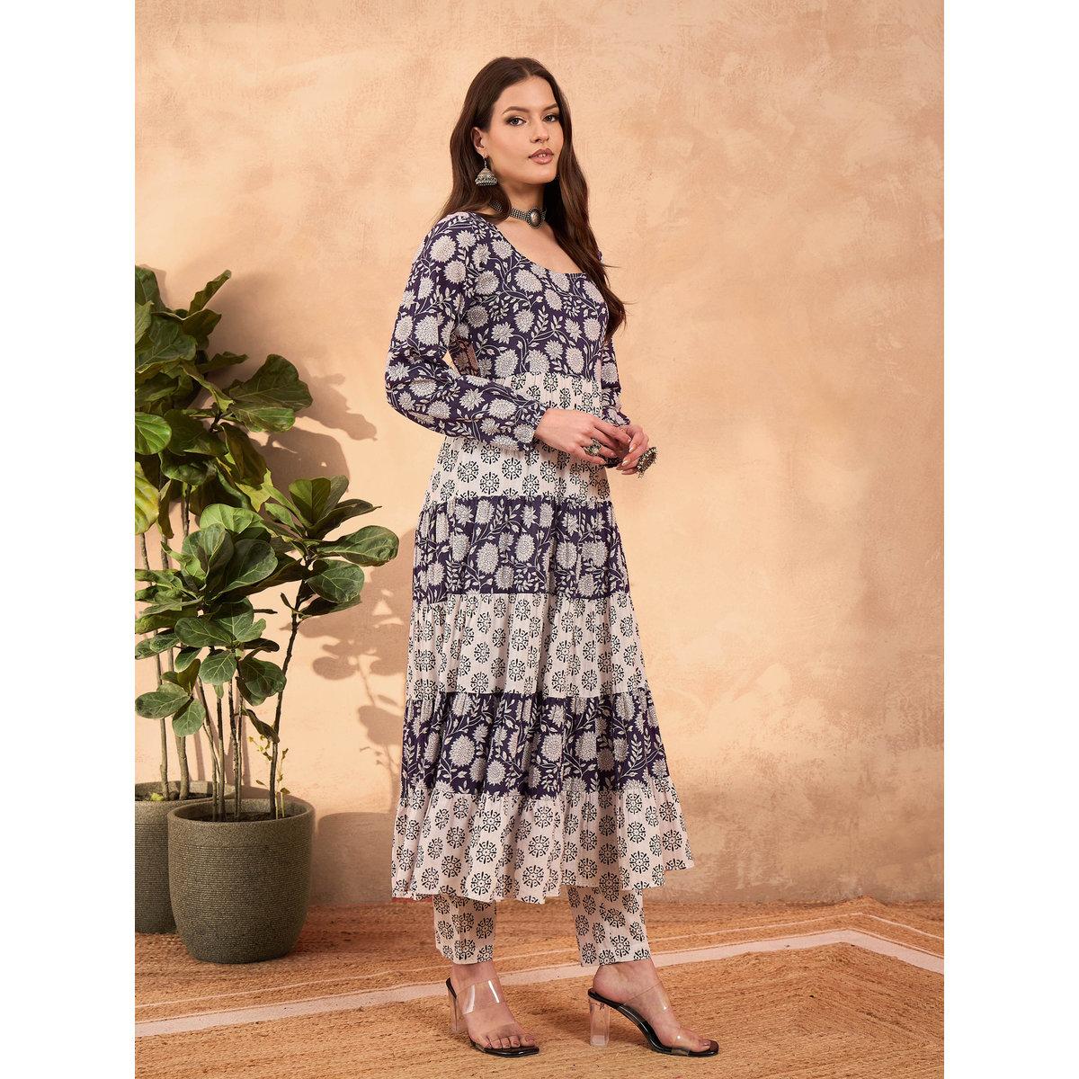 طقم من كورتا بتفاصيل كسرات مع بنطال-women-clothing-ethnicwear-kurtasets-image-3
