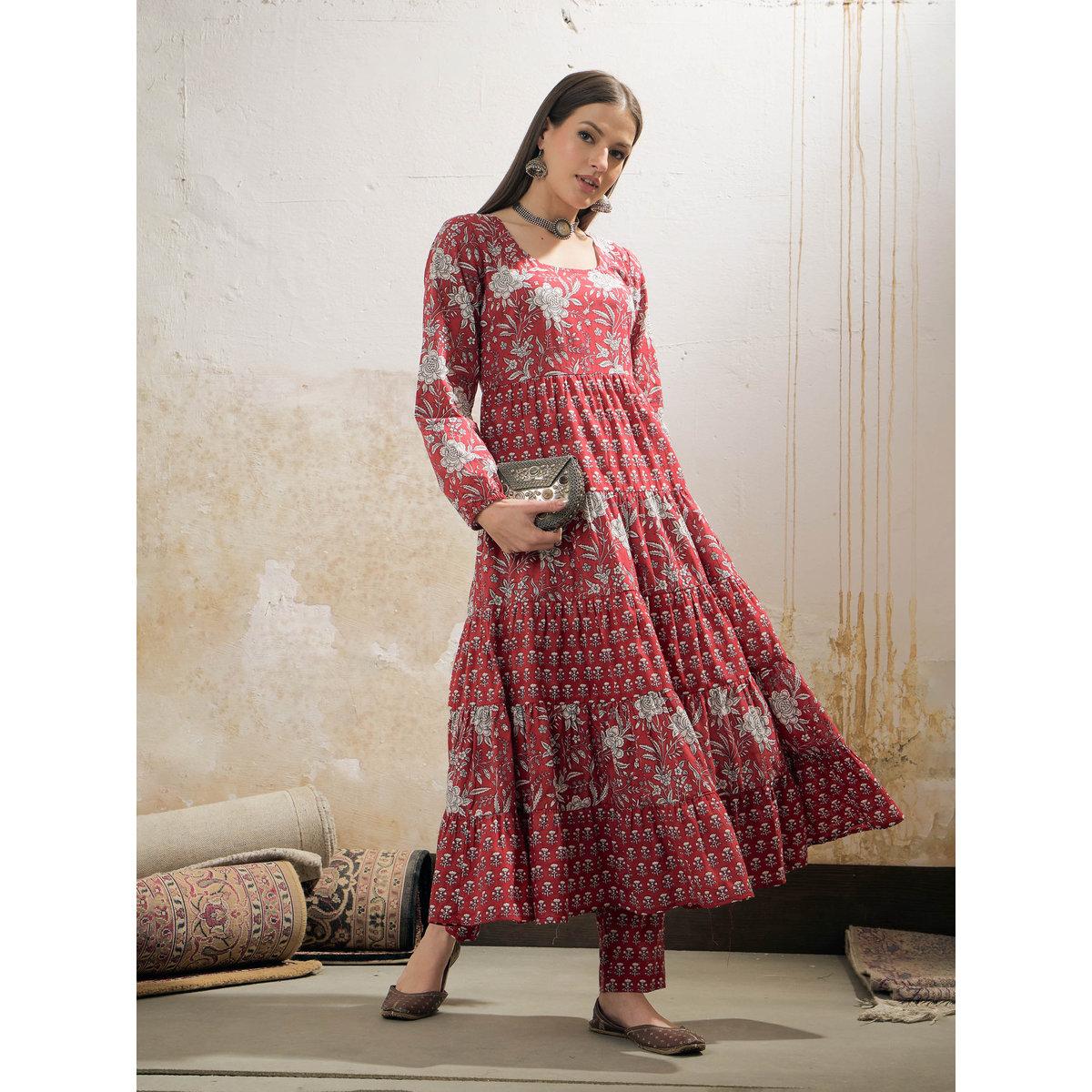 طقم من كورتا بتفاصيل كسرات مع بنطال-women-clothing-ethnicwear-kurtasets-image-6