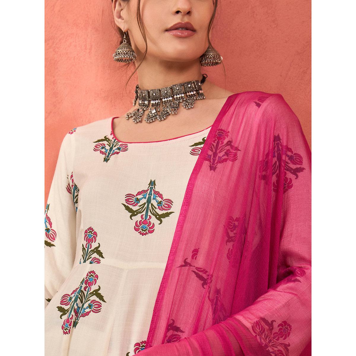 طقم من كورتا بطبعة زهور مع بنطال ودوباتا-women-clothing-ethnicwear-sareesets-image-4