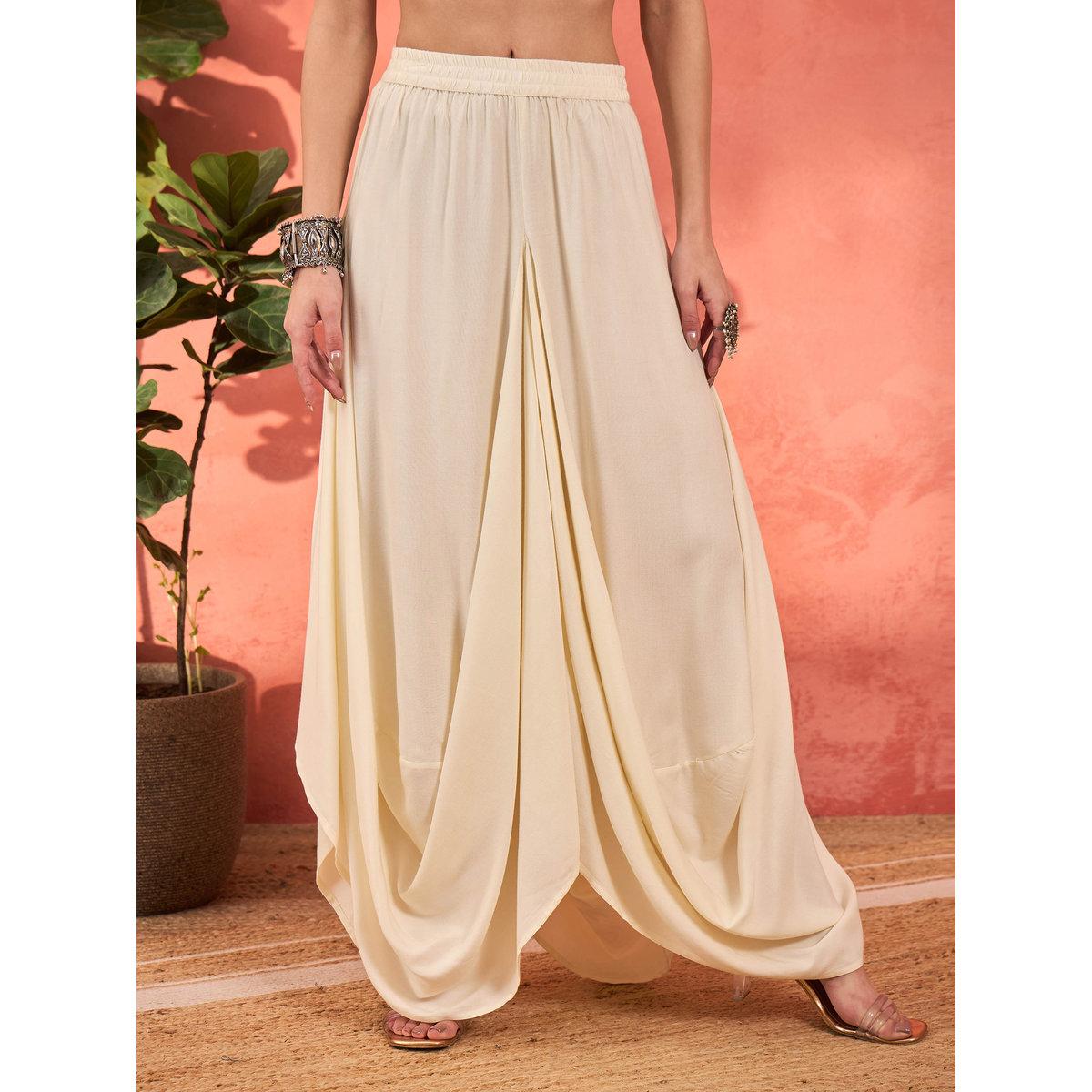 طقم من بلوزة بتفاصيل مُطرزة مع تنورة دوتي-women-clothing-ethnicwear-kurtasets-image-5