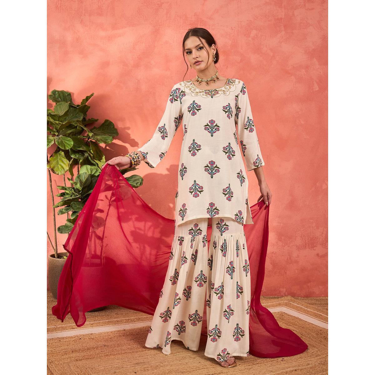 طقم من كورتا بتفاصيل مُطرزة مع بنطال شرارة ودوباتا-women-clothing-ethnicwear-kurtasets-image-2