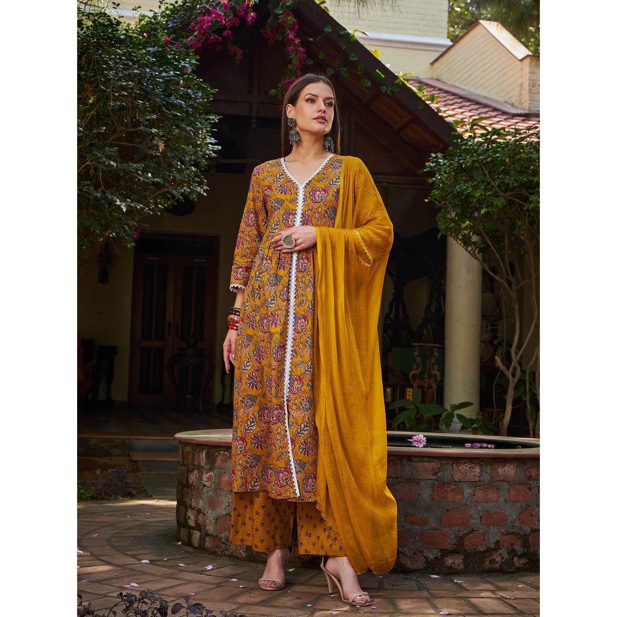 طقم من كورتا وبنطال مع دوباتا-women-clothing-ethnicwear-sareesets-image-7
