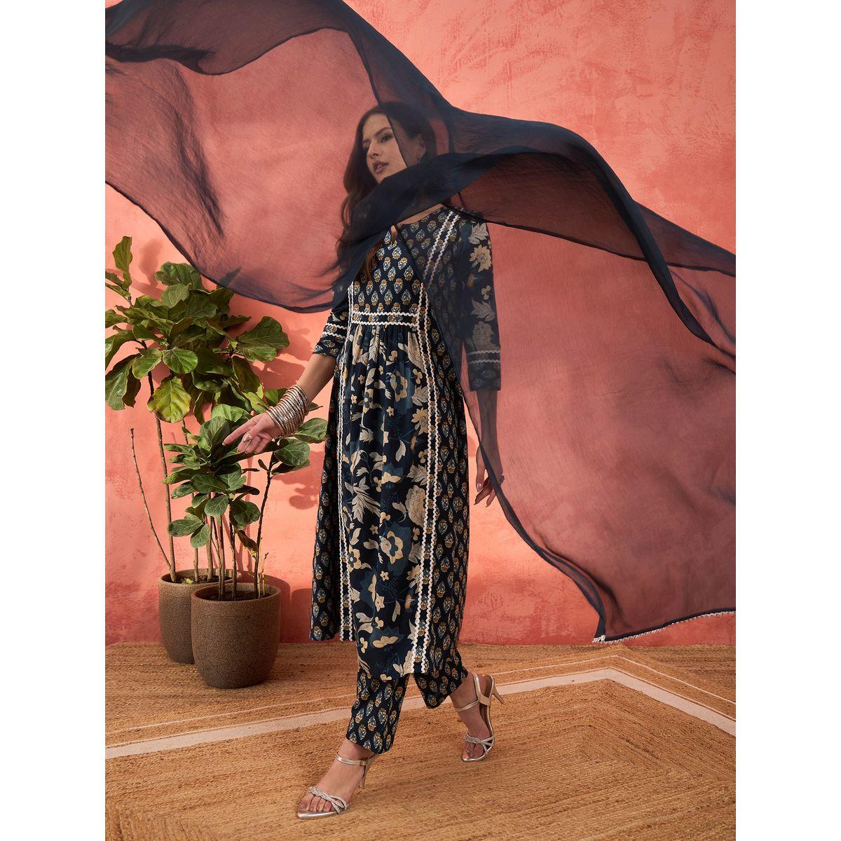 طقم من كورتا وبنطال مع دوباتا-women-clothing-ethnicwear-sareesets-image-2