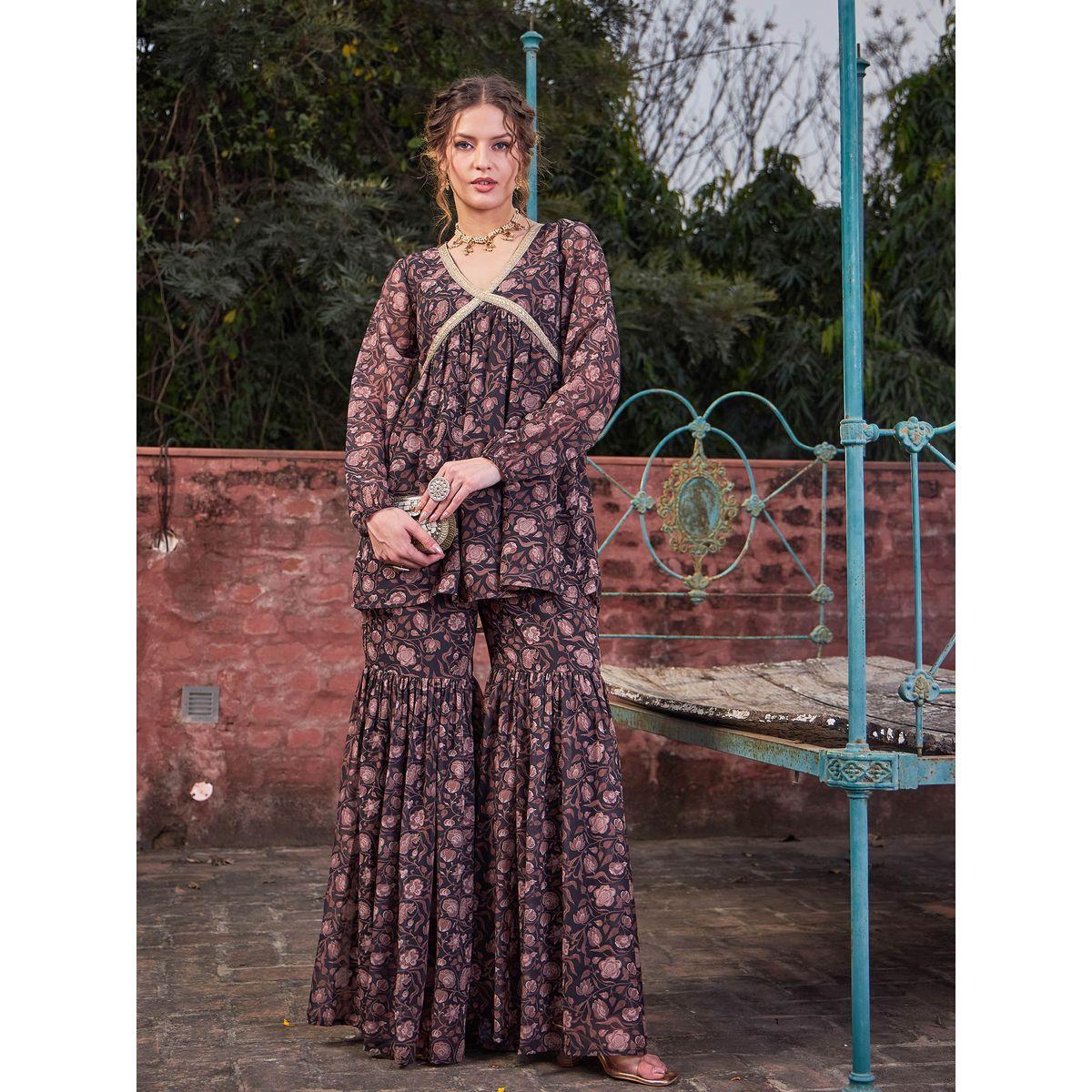 طقم من بلوزة بطبعة زهور مع بنطال شرارة-women-clothing-ethnicwear-kurtasets-image-1
