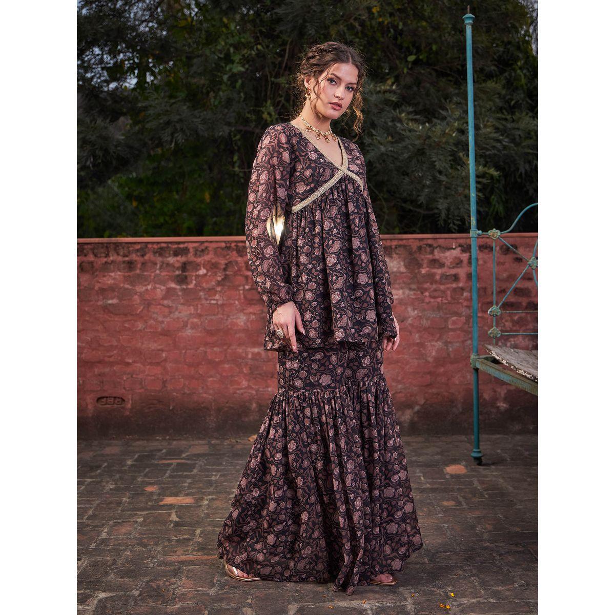 طقم من بلوزة بطبعة زهور مع بنطال شرارة-women-clothing-ethnicwear-kurtasets-image-3
