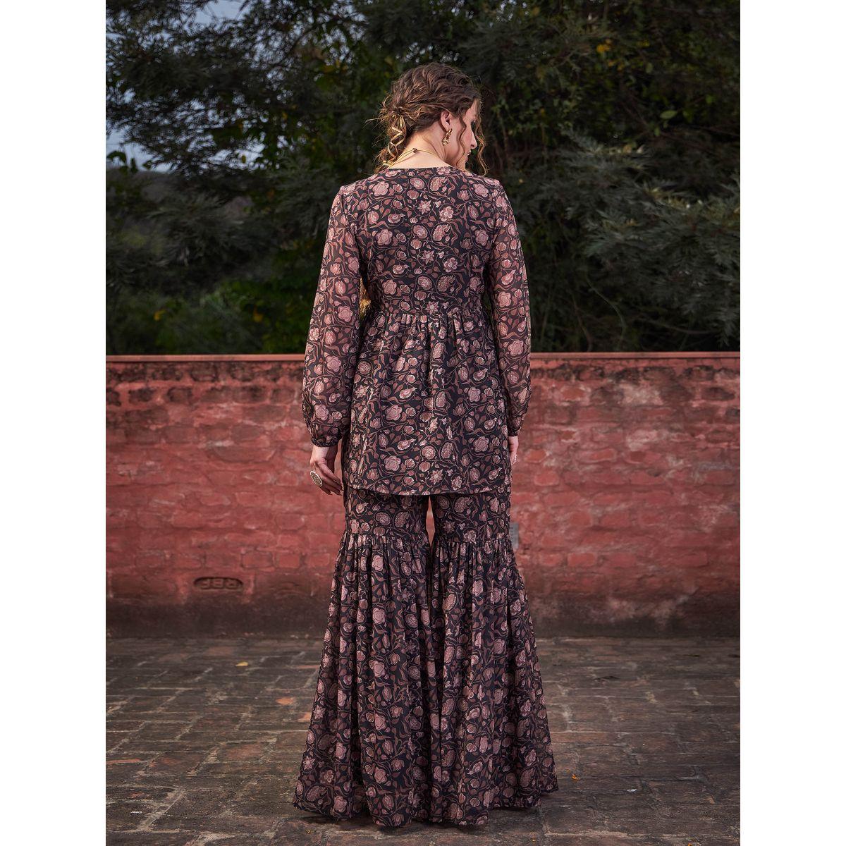 طقم من بلوزة بطبعة زهور مع بنطال شرارة-women-clothing-ethnicwear-kurtasets-image-6