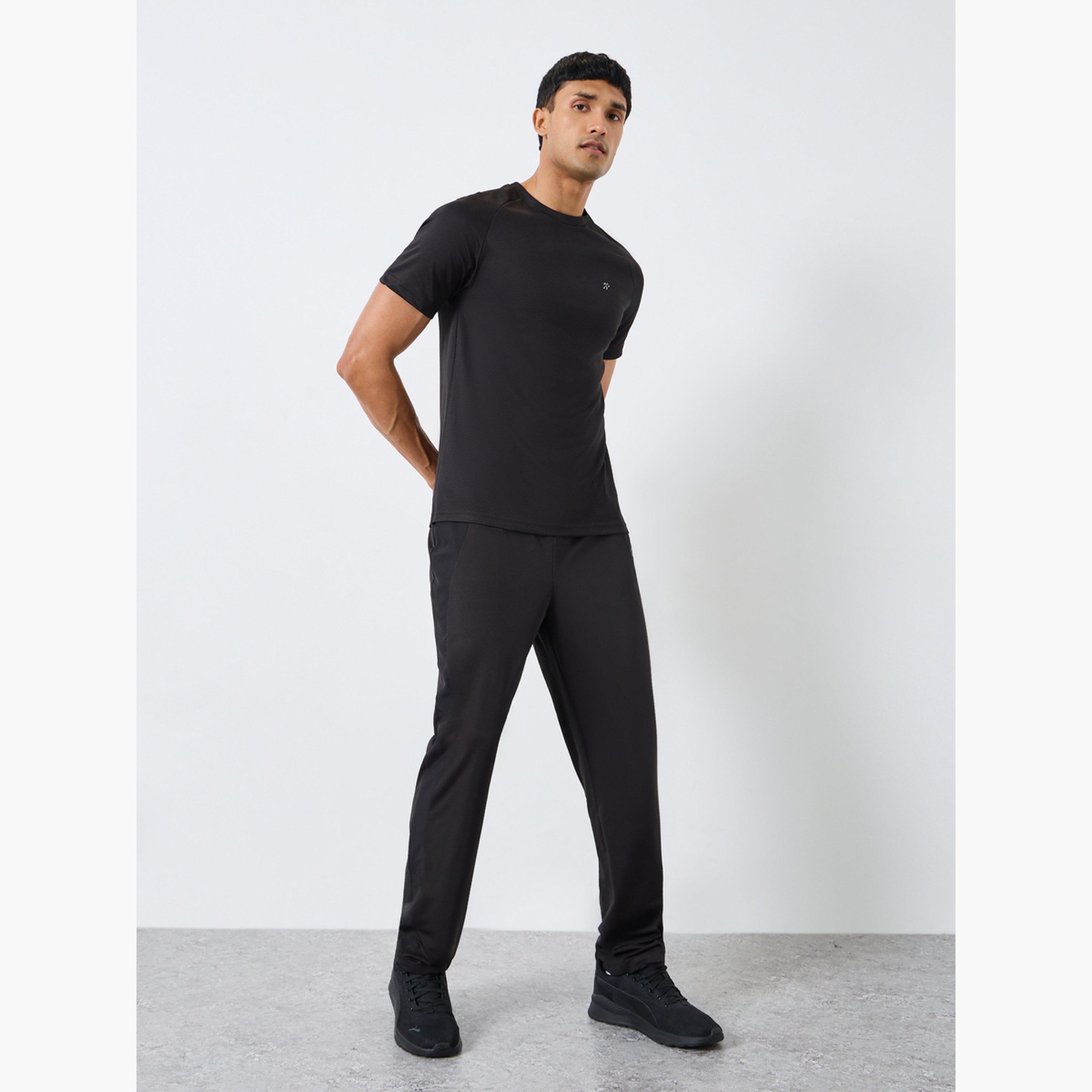 Styli Pack of 2 - Solid Raglan Sleeve T-Shirt-men-clothing-sportswearandactivewear-tshirtsandpolos-image-2