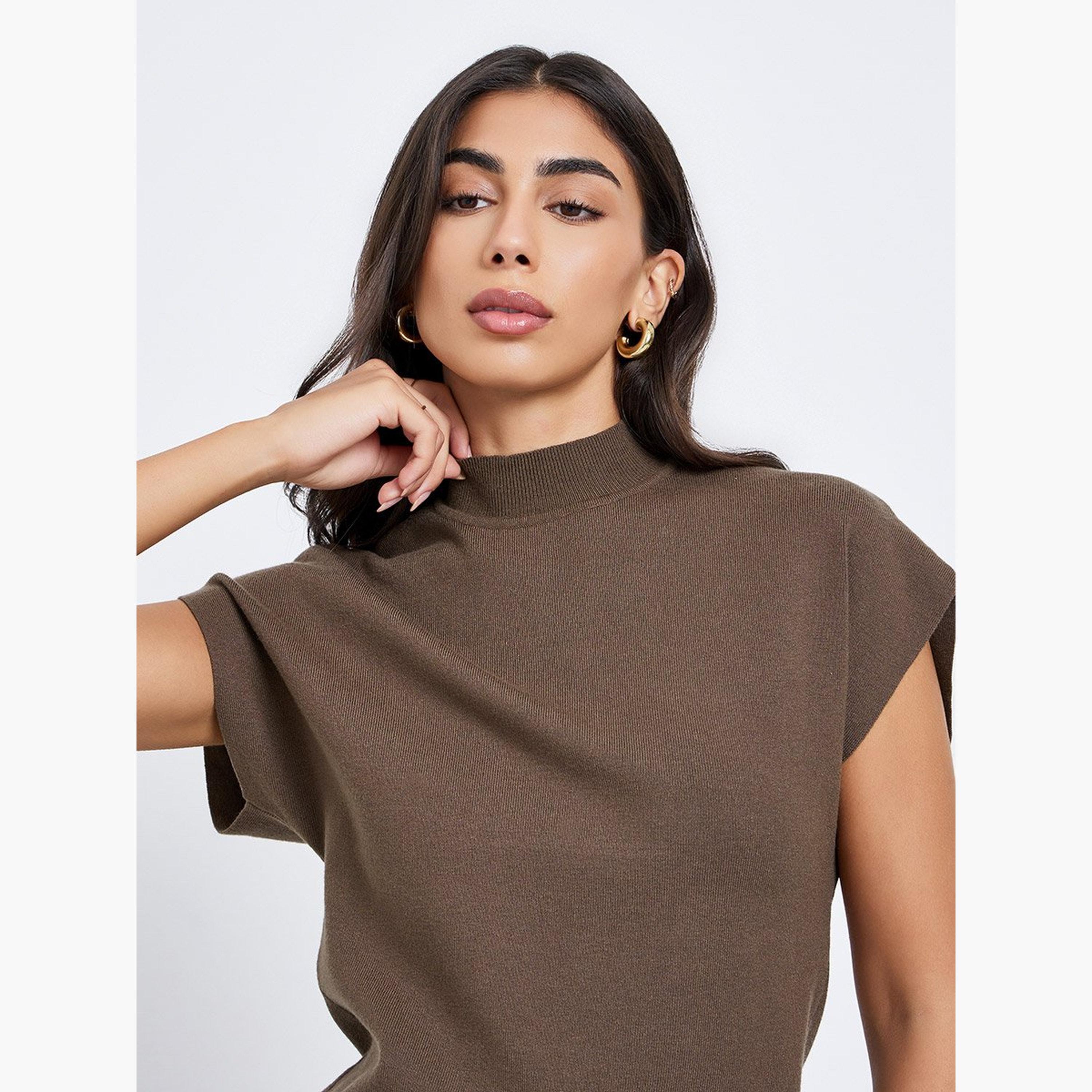 ستايلي - بلوزة بنية محبوكة بأكمام قصيرة-women-clothing-tshirts-image-3